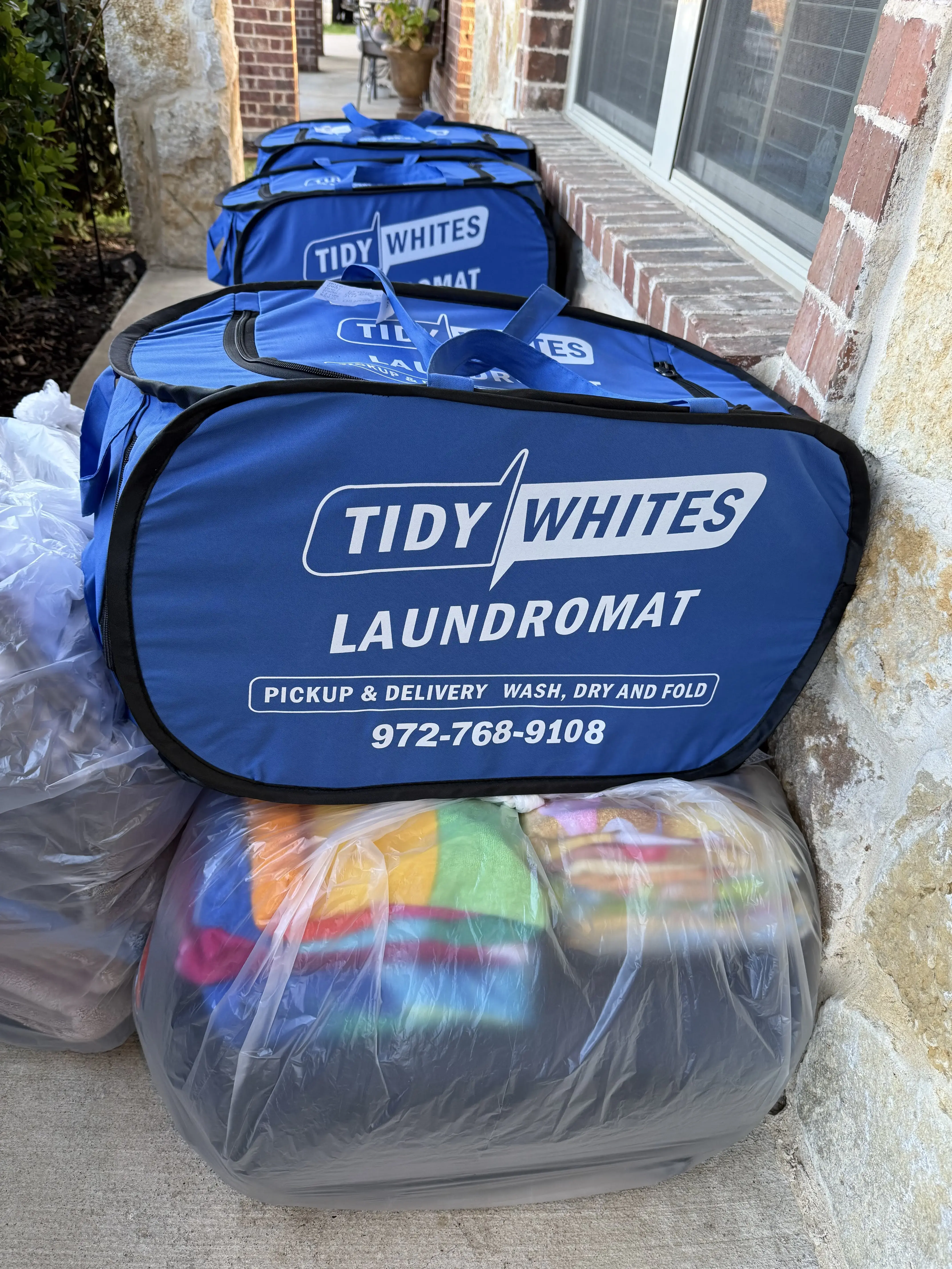 Tidy Whites Laundromat - Image 18