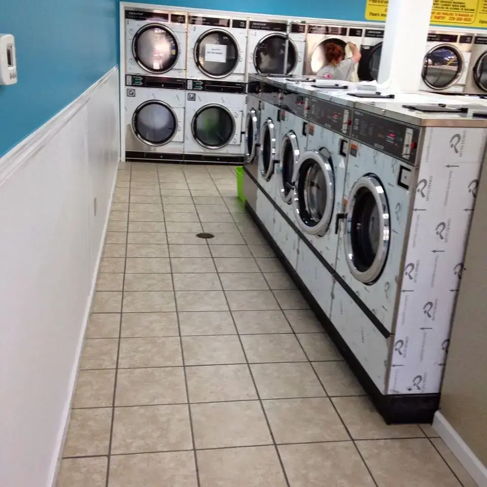 Tift Coin Laundry thumbnail 14
