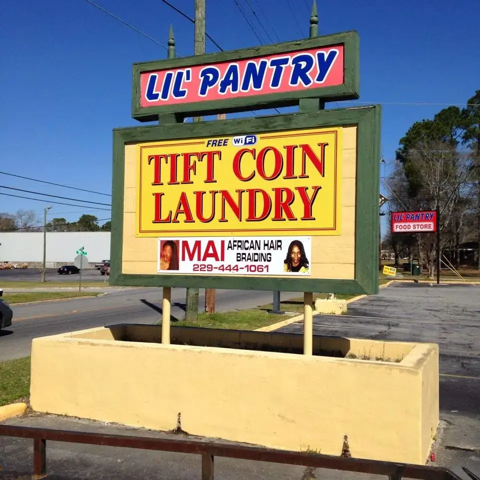 Tift Coin Laundry - Image 11