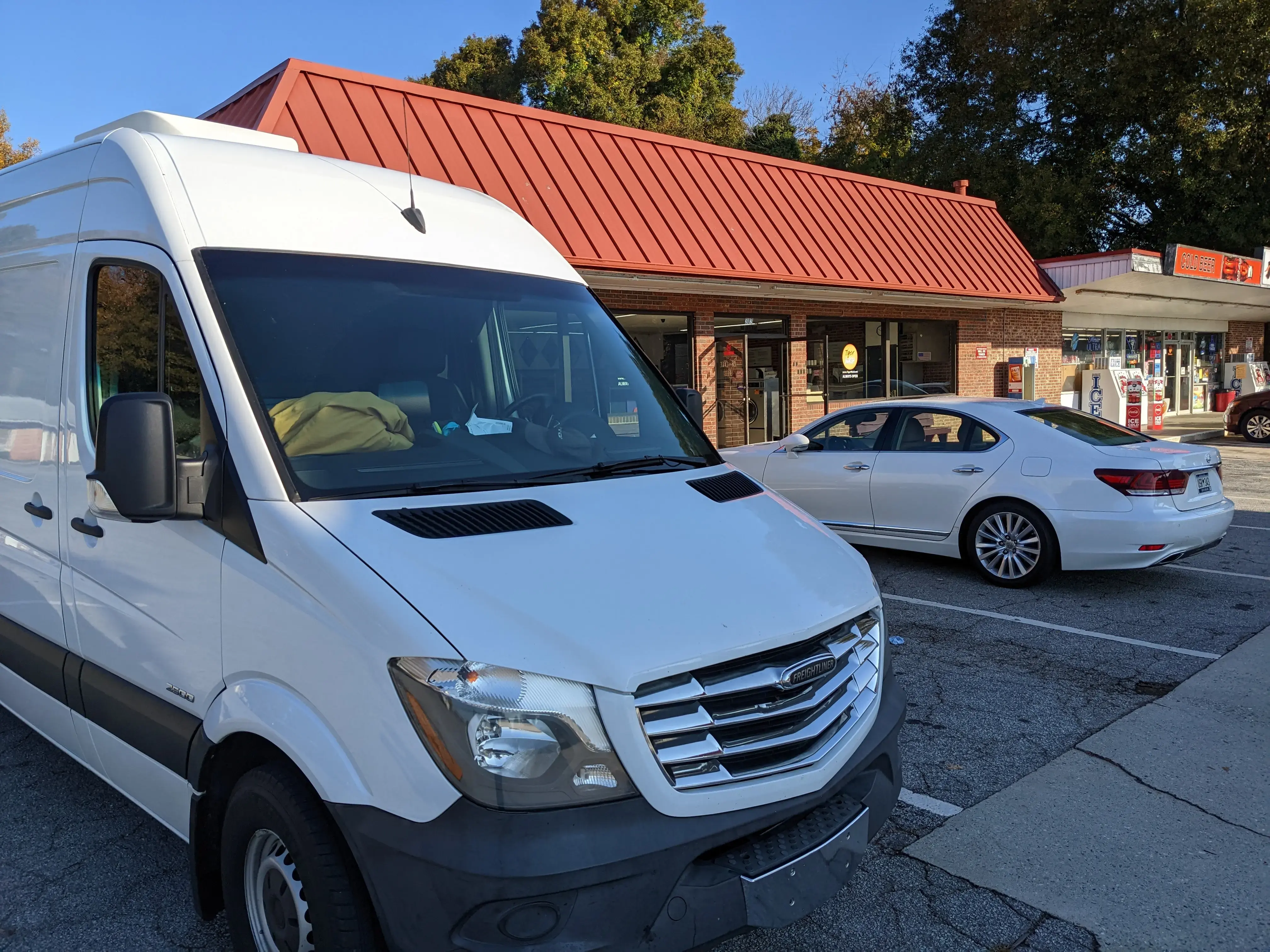 Tiger Wash Clemson Laundromat & Car Wash thumbnail 10