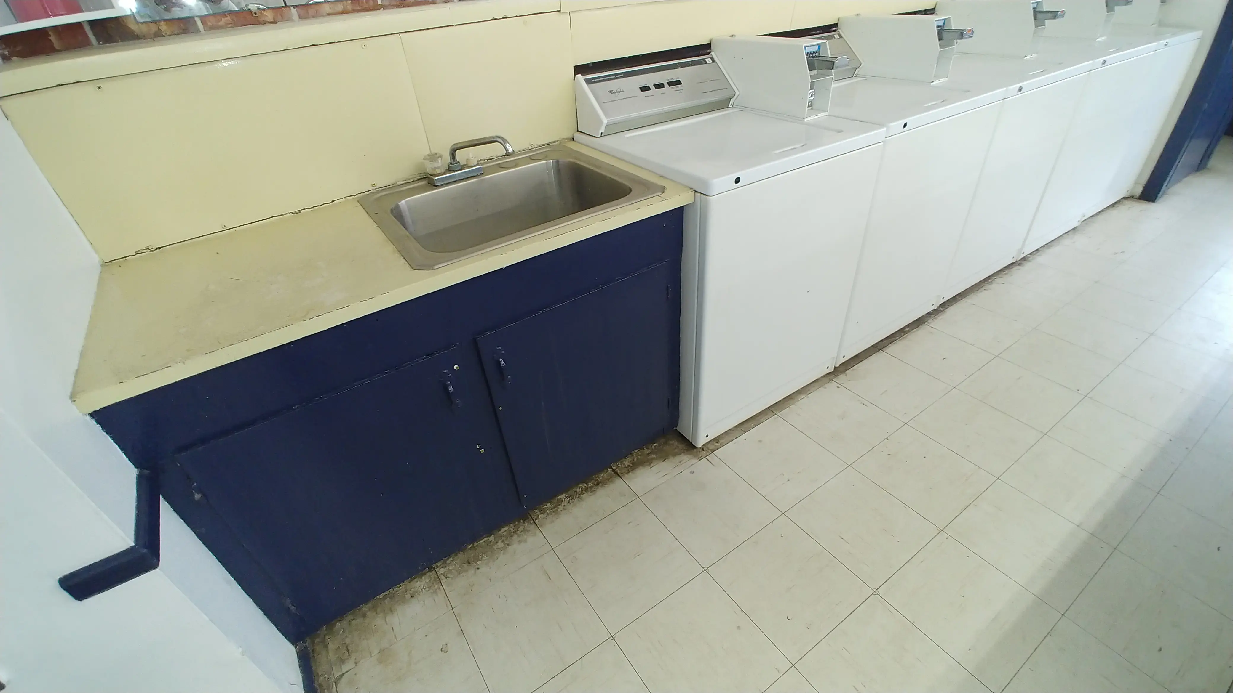 Tiger Wash Clemson Laundromat & Car Wash thumbnail 14