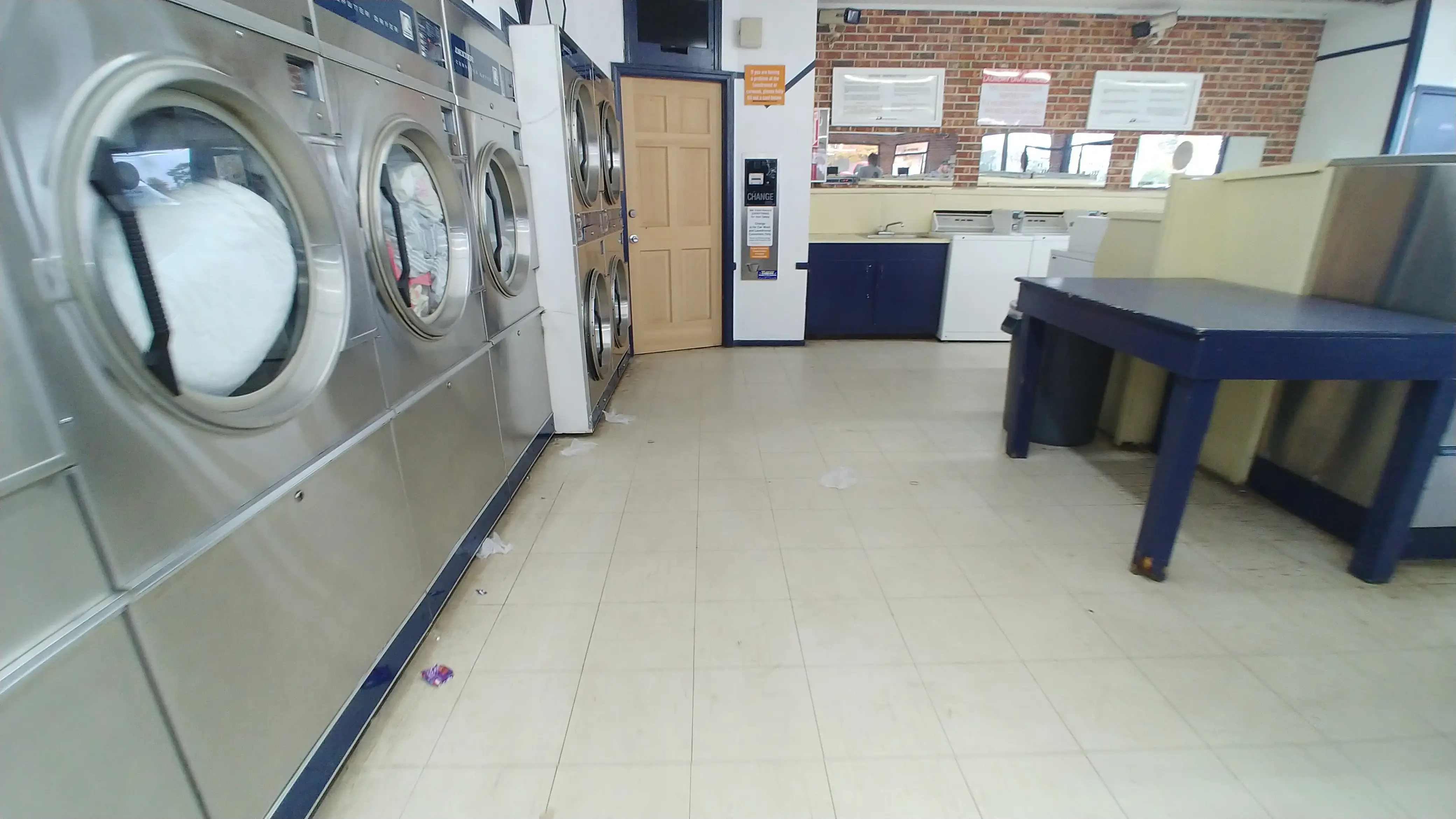 Tiger Wash Clemson Laundromat & Car Wash - Image 18