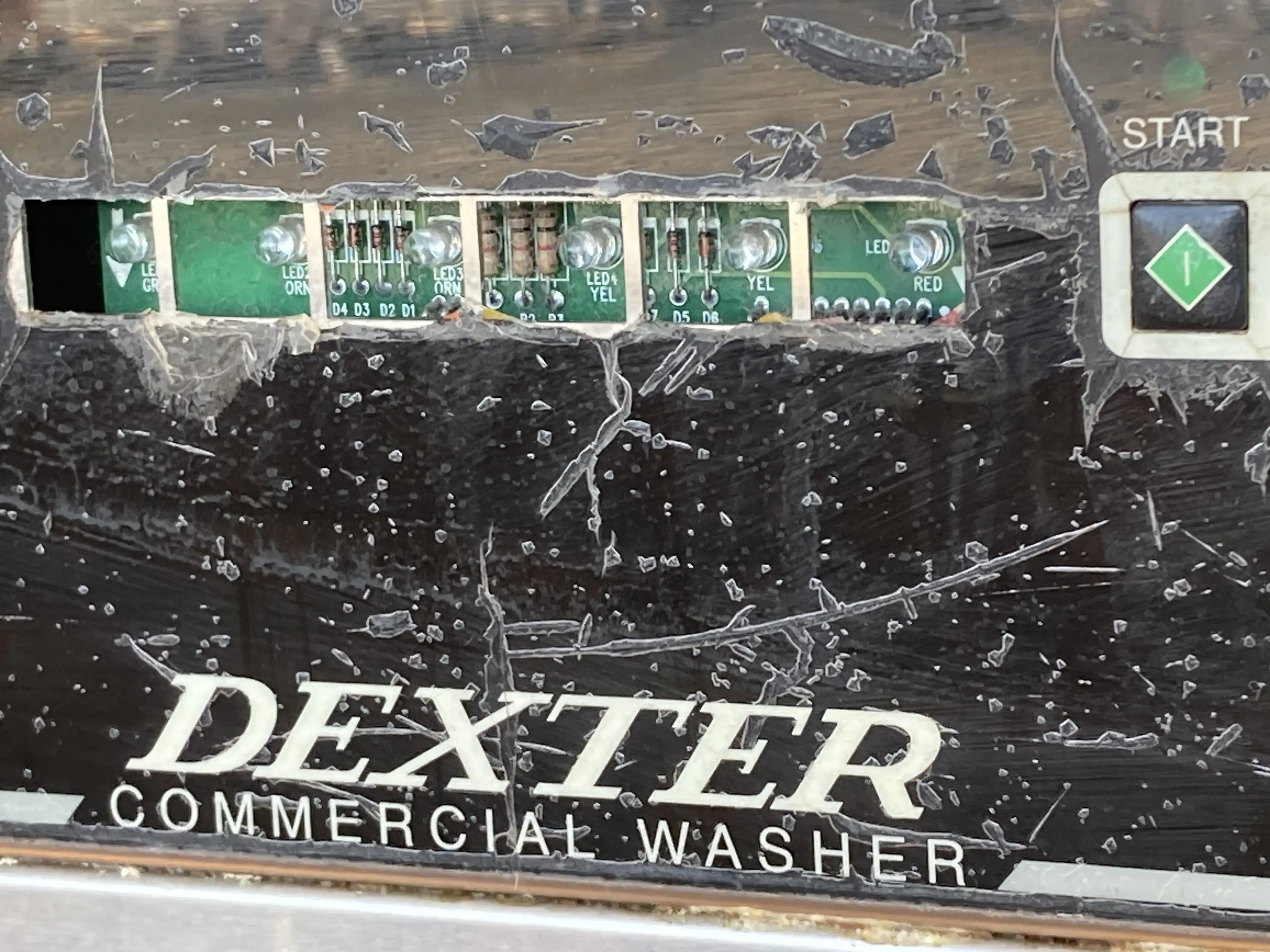 Tiger Wash Seneca Laundromat & Car Wash thumbnail 14