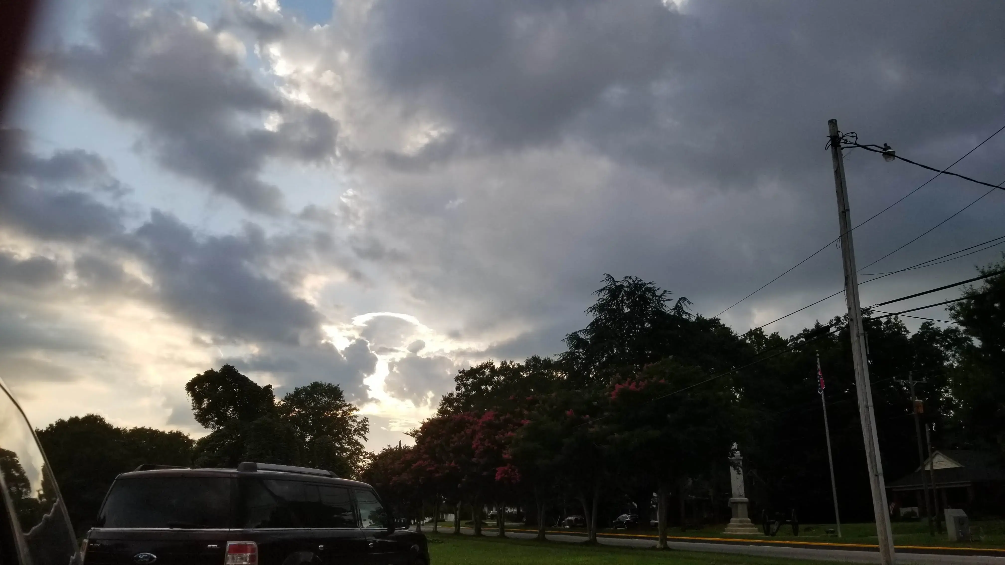 Tiger Wash Walhalla Laundromat & Car Wash - Image 8