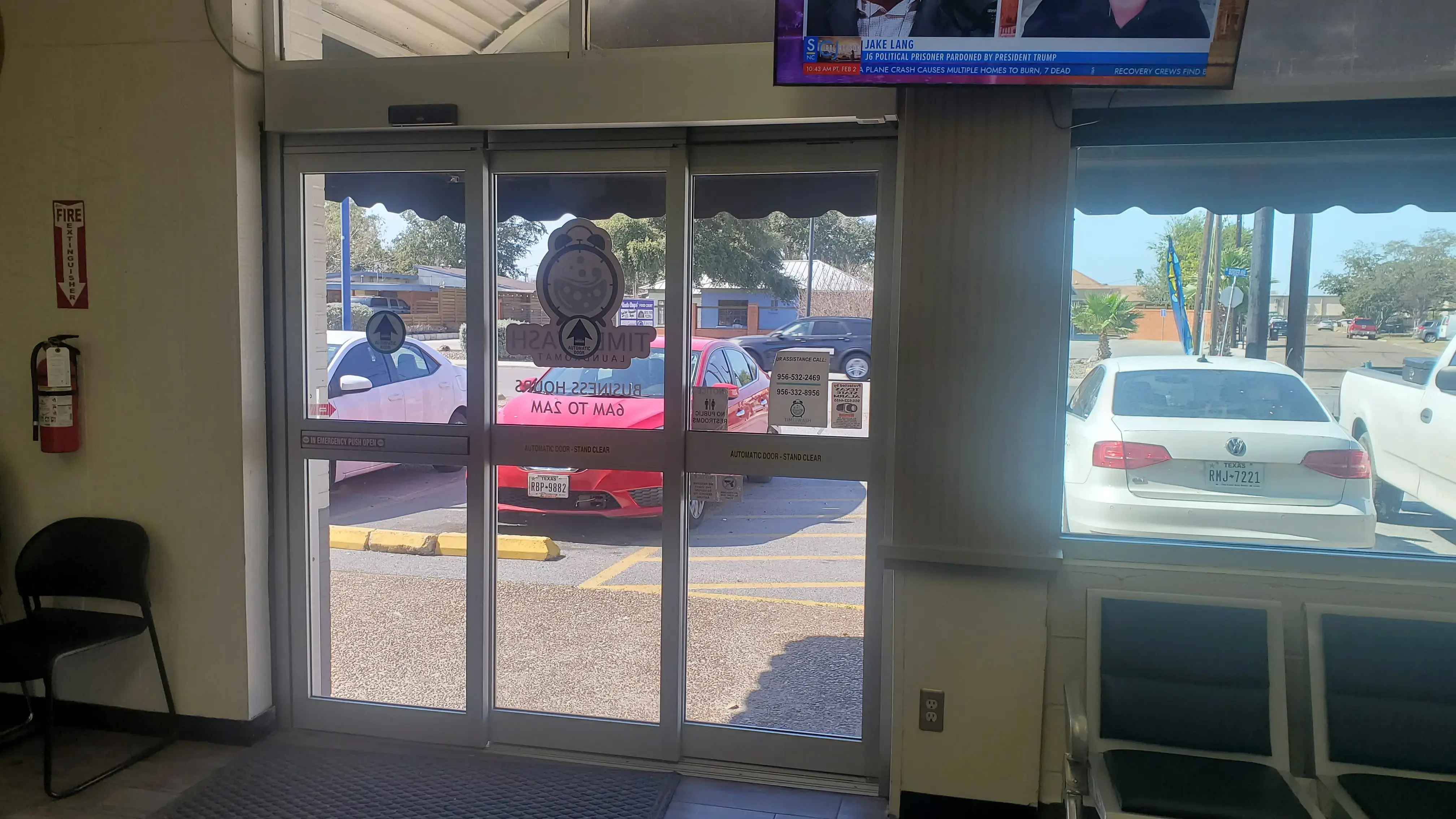 Time2Wash Laundromat - Image 10