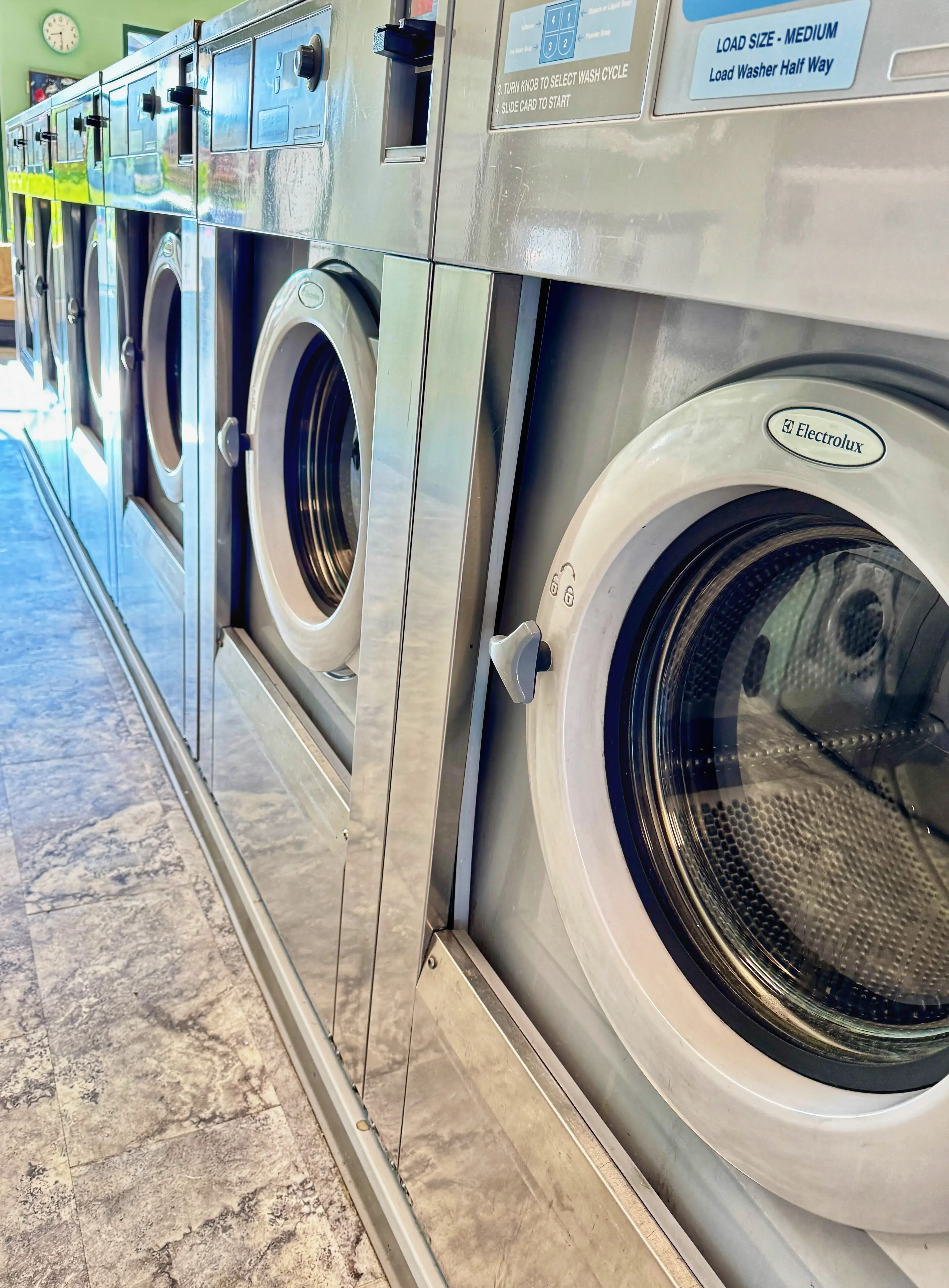 TimeSaver Laundry Co. thumbnail 2