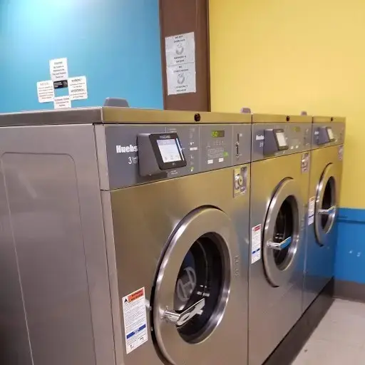 Tinee Bubbles Laundromat thumbnail 10