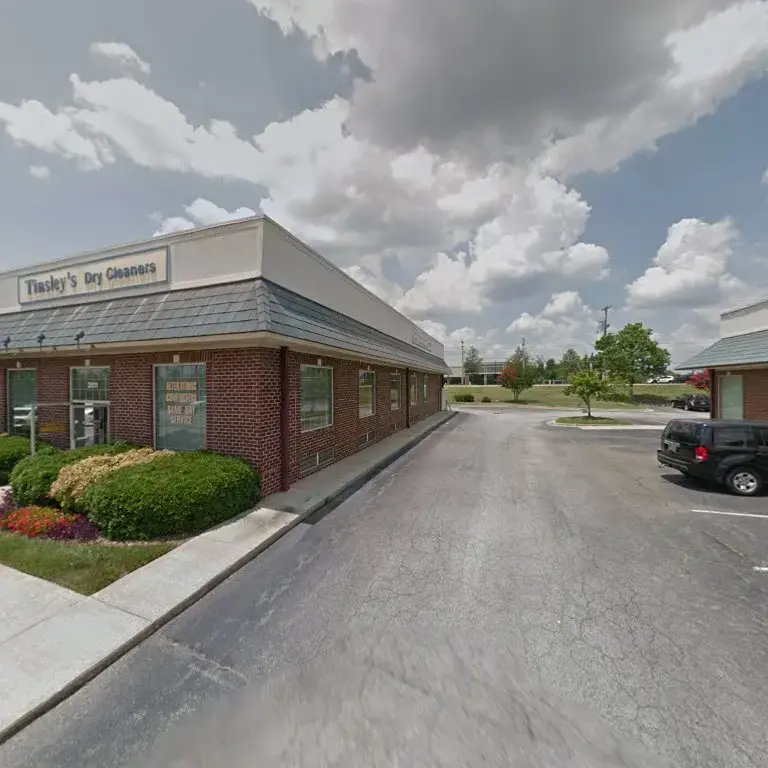 Tinsleys Dry Cleaners - Image 5