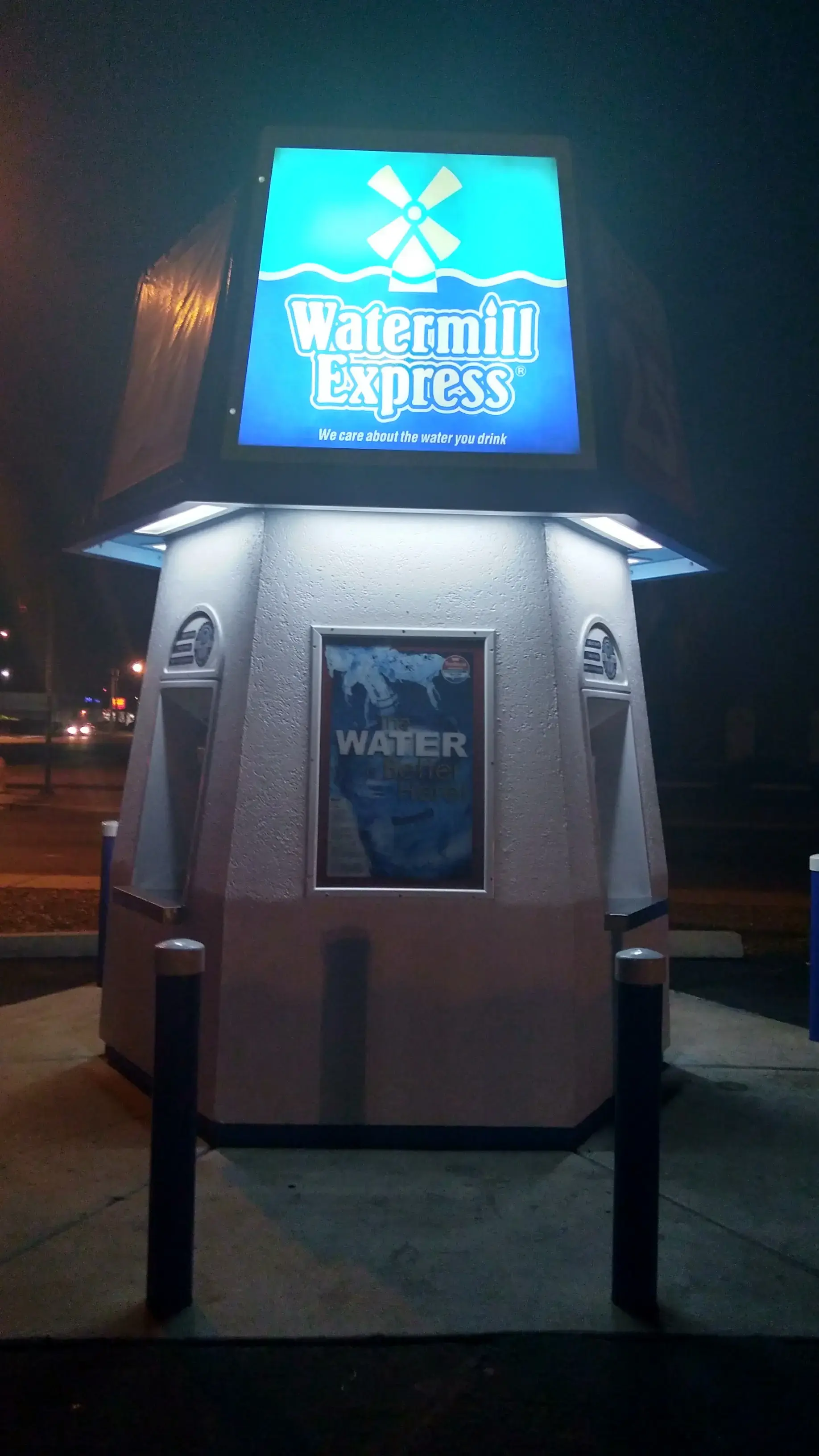 Tiny Bubbles 24 Hour Phoenix Laundromat - Image 14