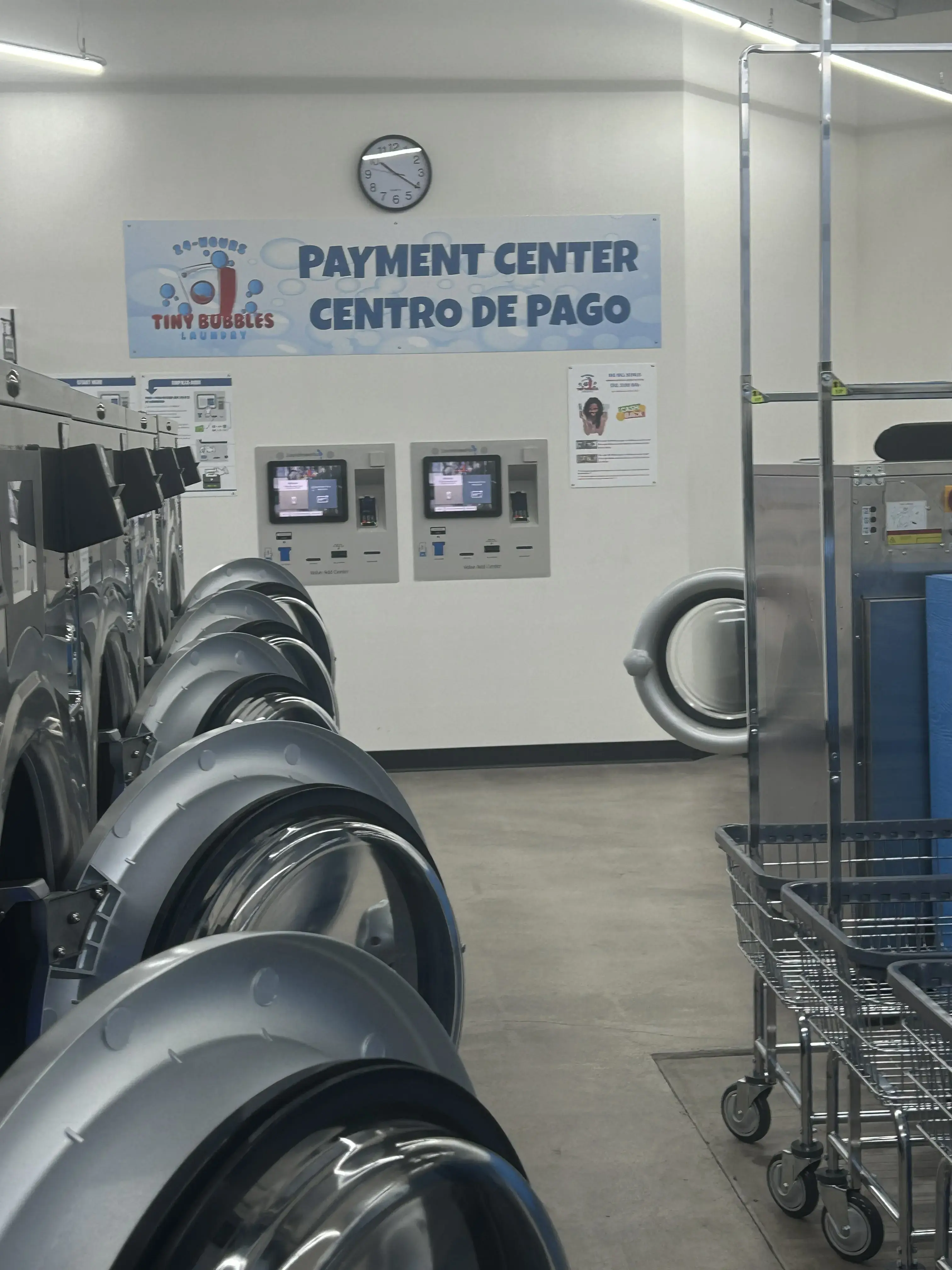 Tiny Bubbles 24 Hour Tempe Laundromat - Image 10