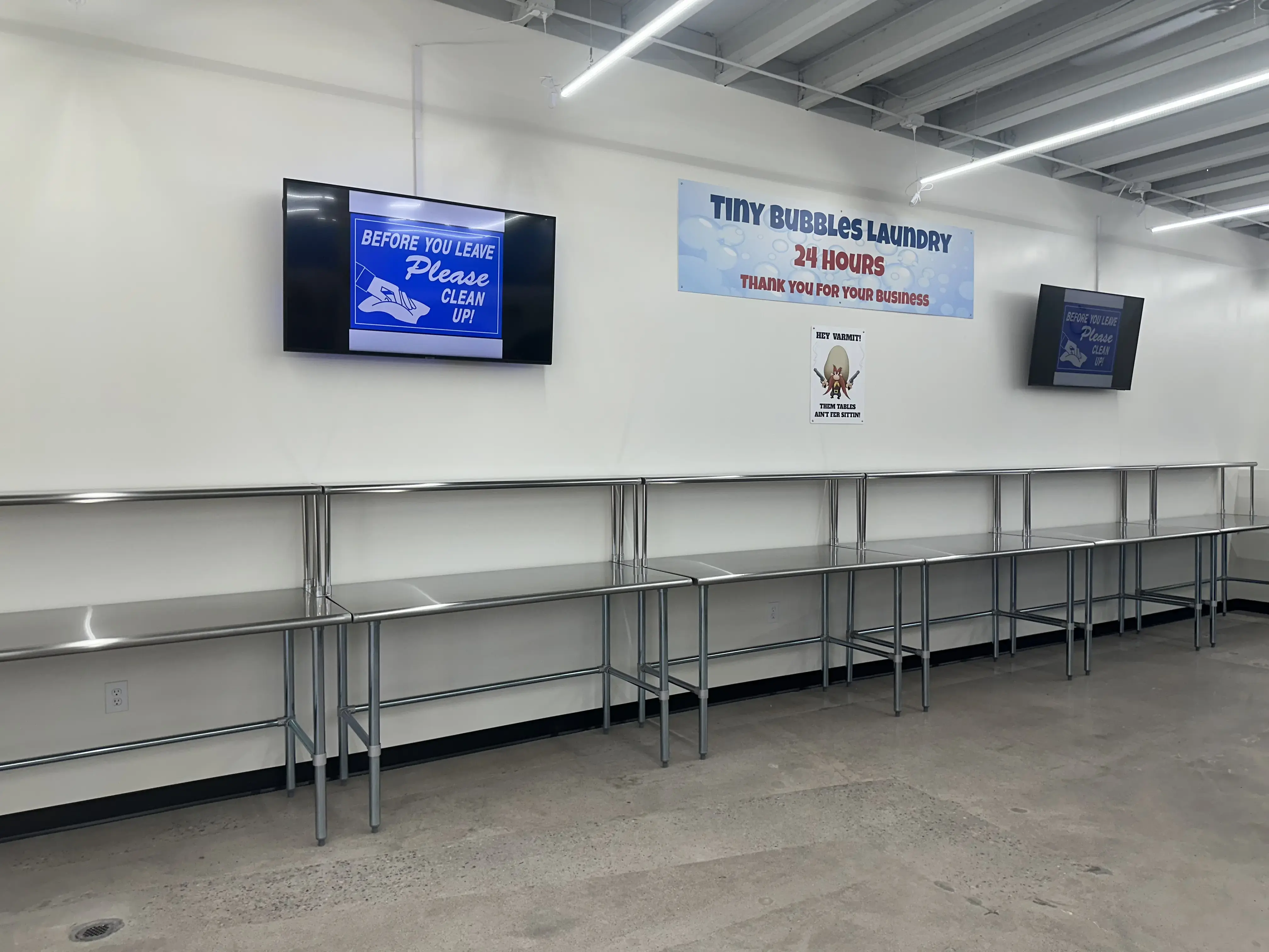 Tiny Bubbles 24 Hour Tempe Laundromat - Image 7