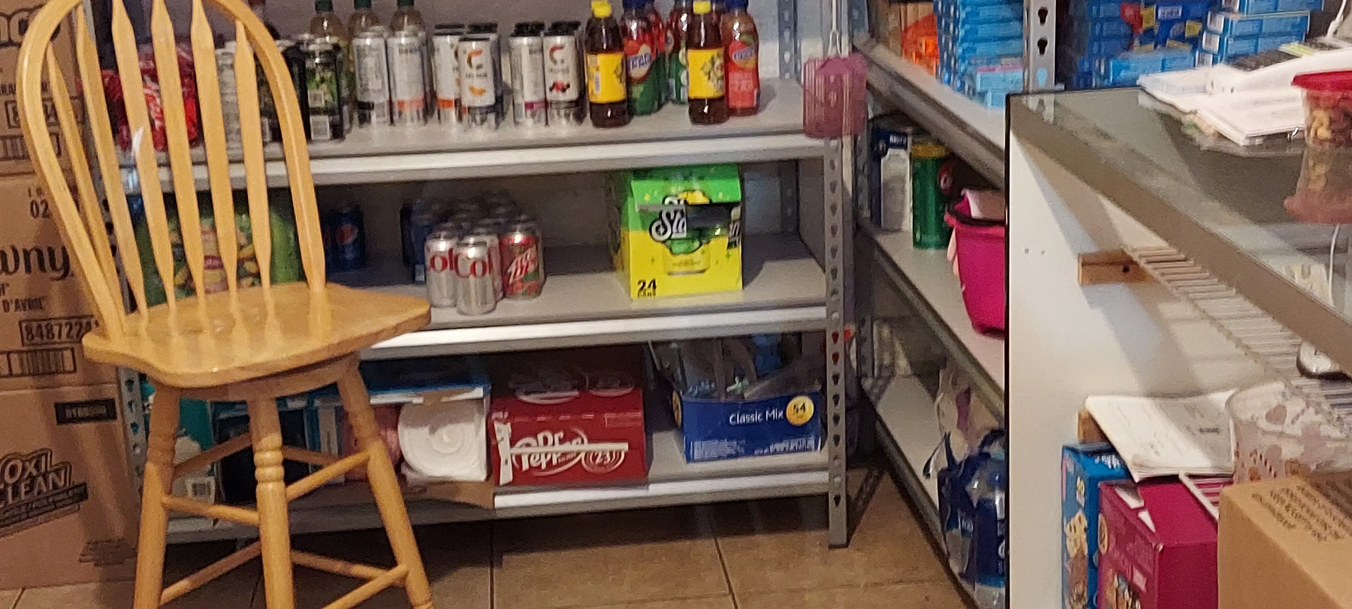 Tiny Bubbles 24 Hour Tucson Laundromat thumbnail 12