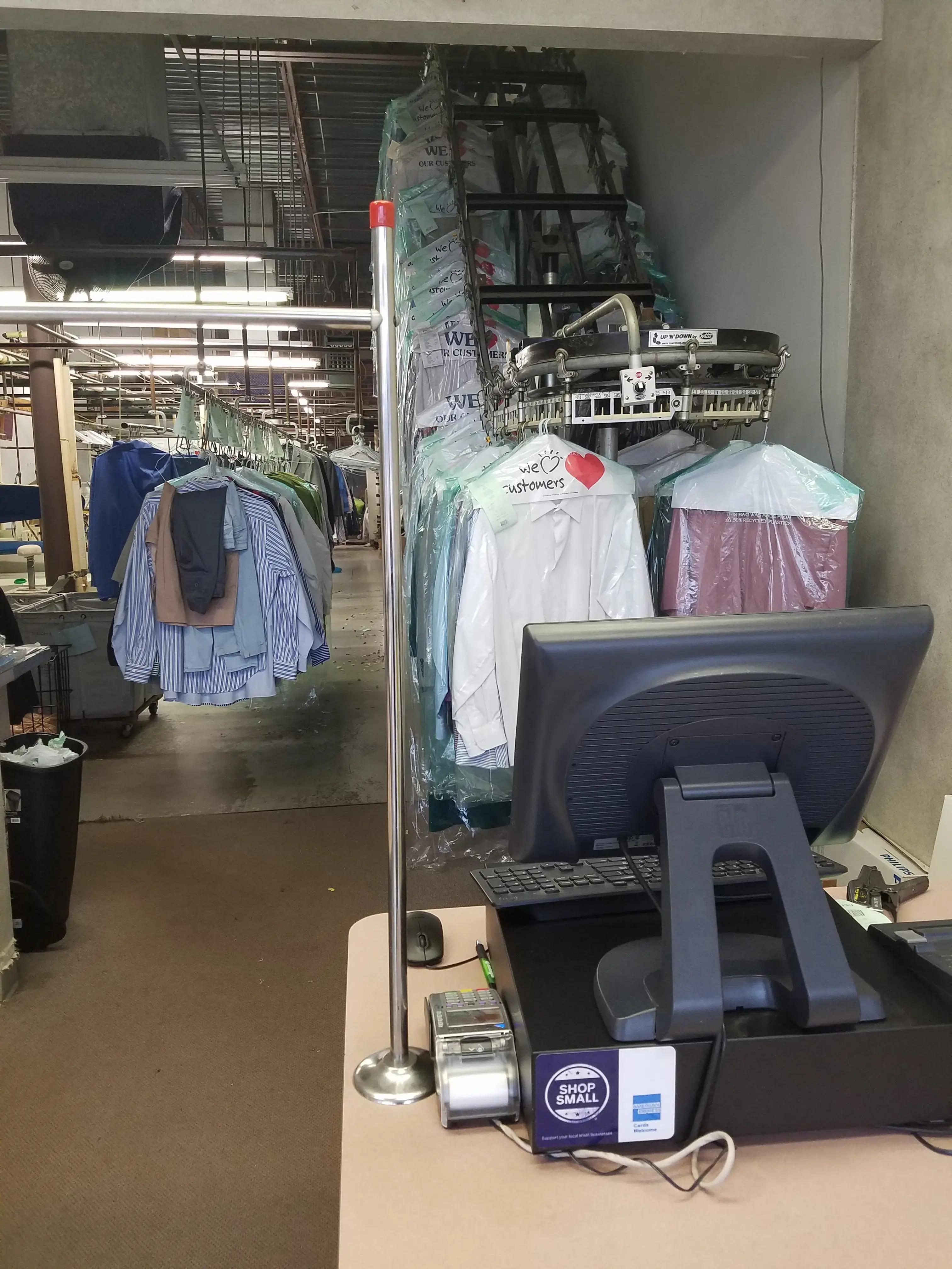 Tip Top Cleaners - Image 4