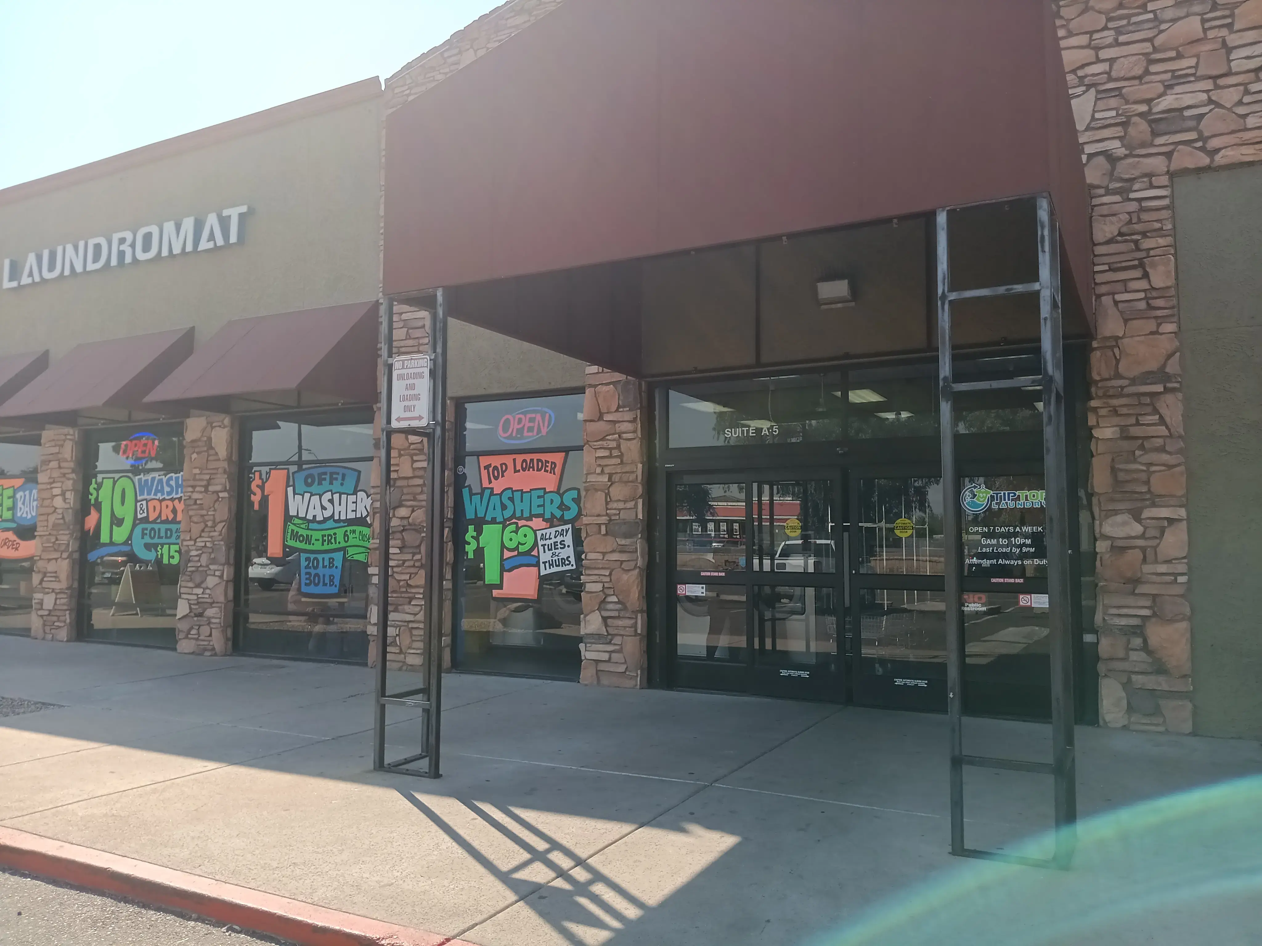 Tip Top Laundry - Image 6