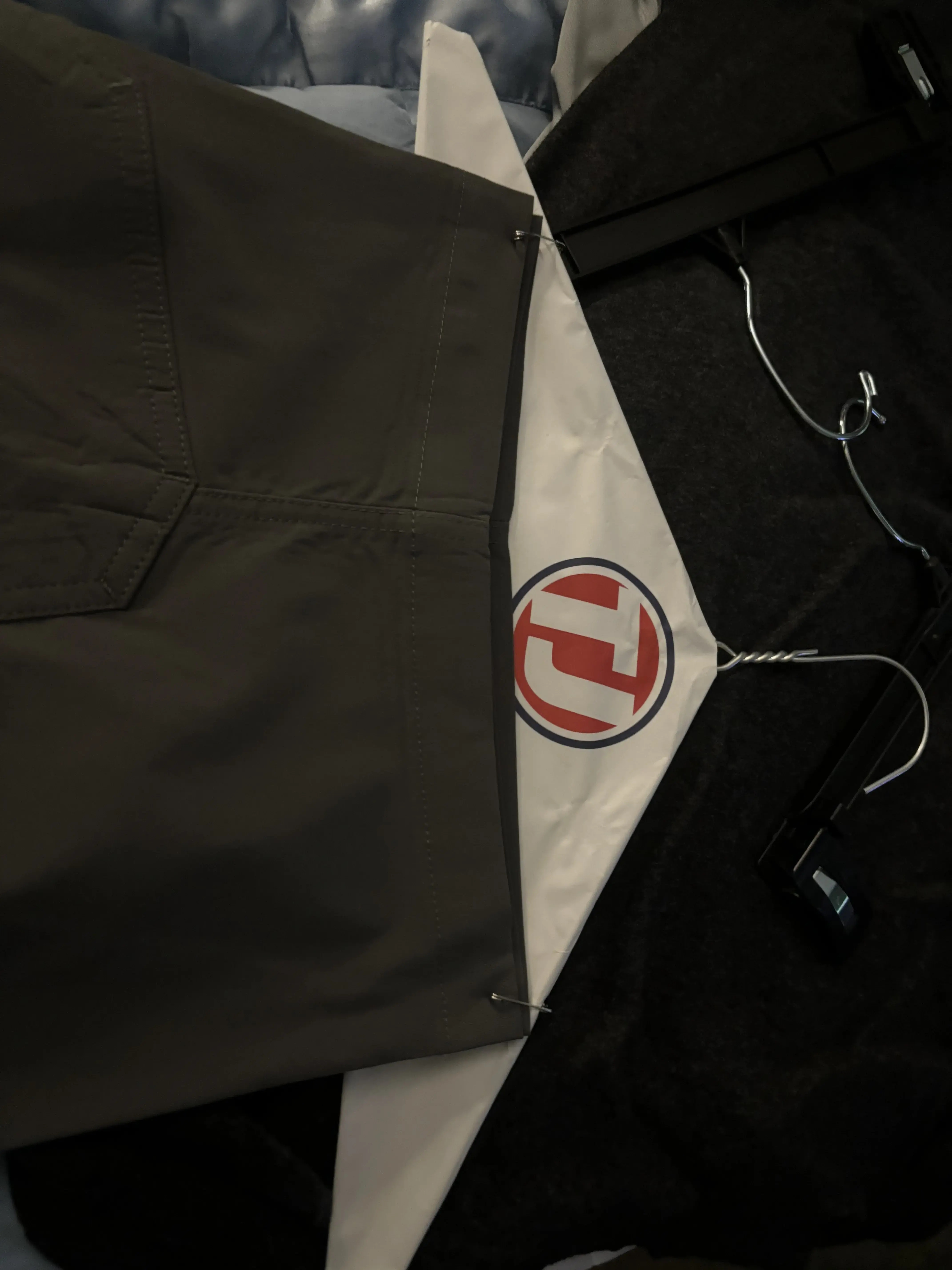 TJ Dry Cleaners - Image 4