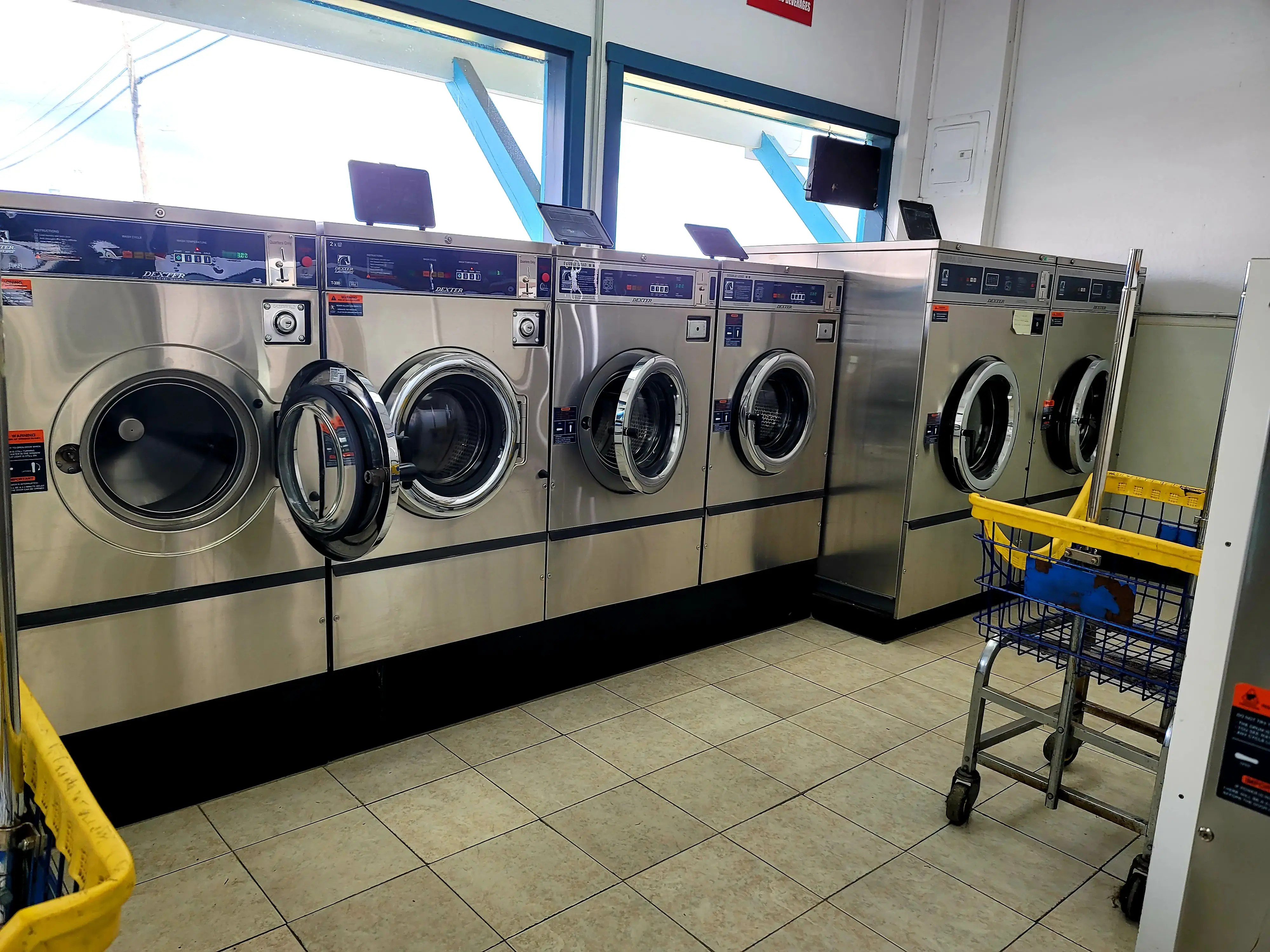 TLC Laundromat thumbnail 12