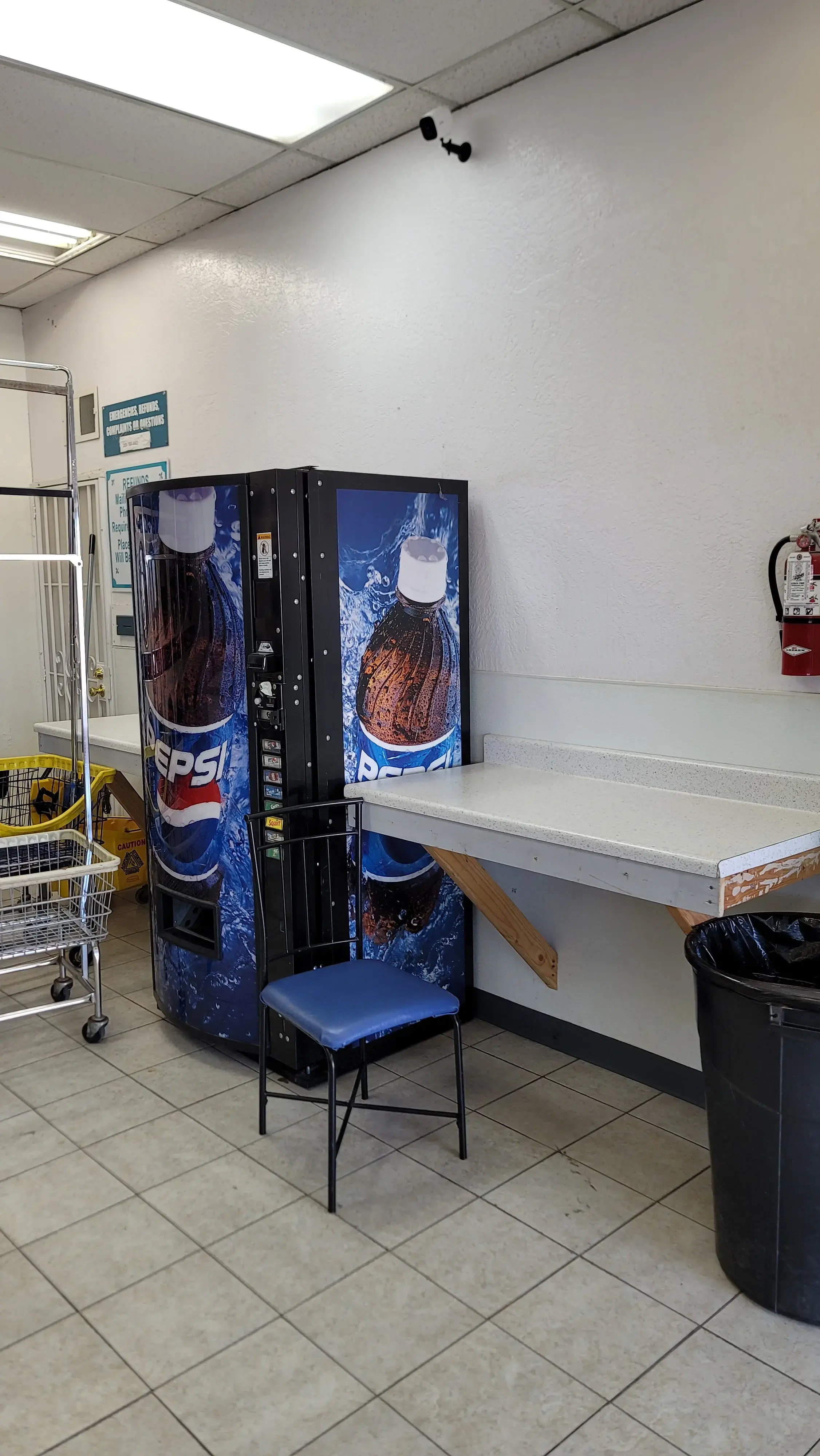 TLC Laundromat - Image 3