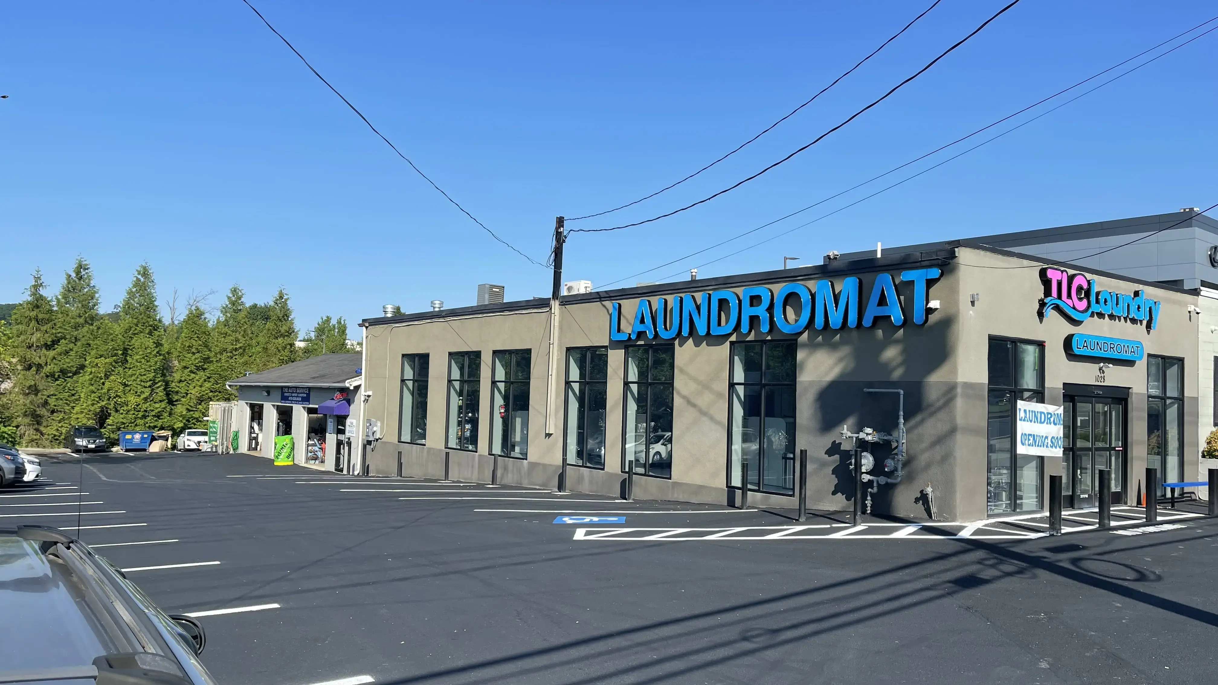 TLC Laundry thumbnail 12