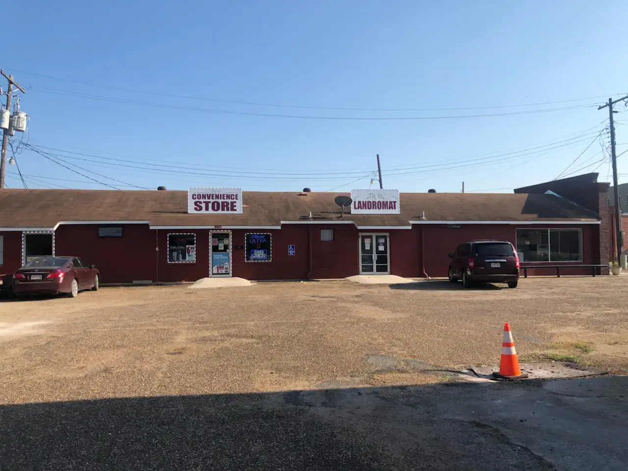 T&M Laundry & Store - Image 6