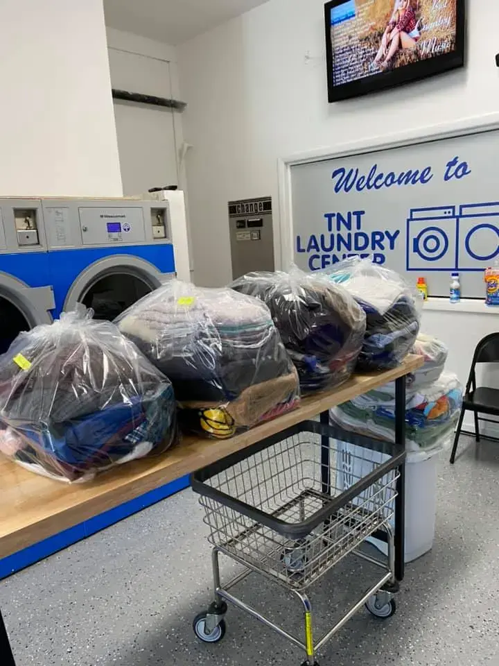 TNT LAUNDRY CENTER - Image 2