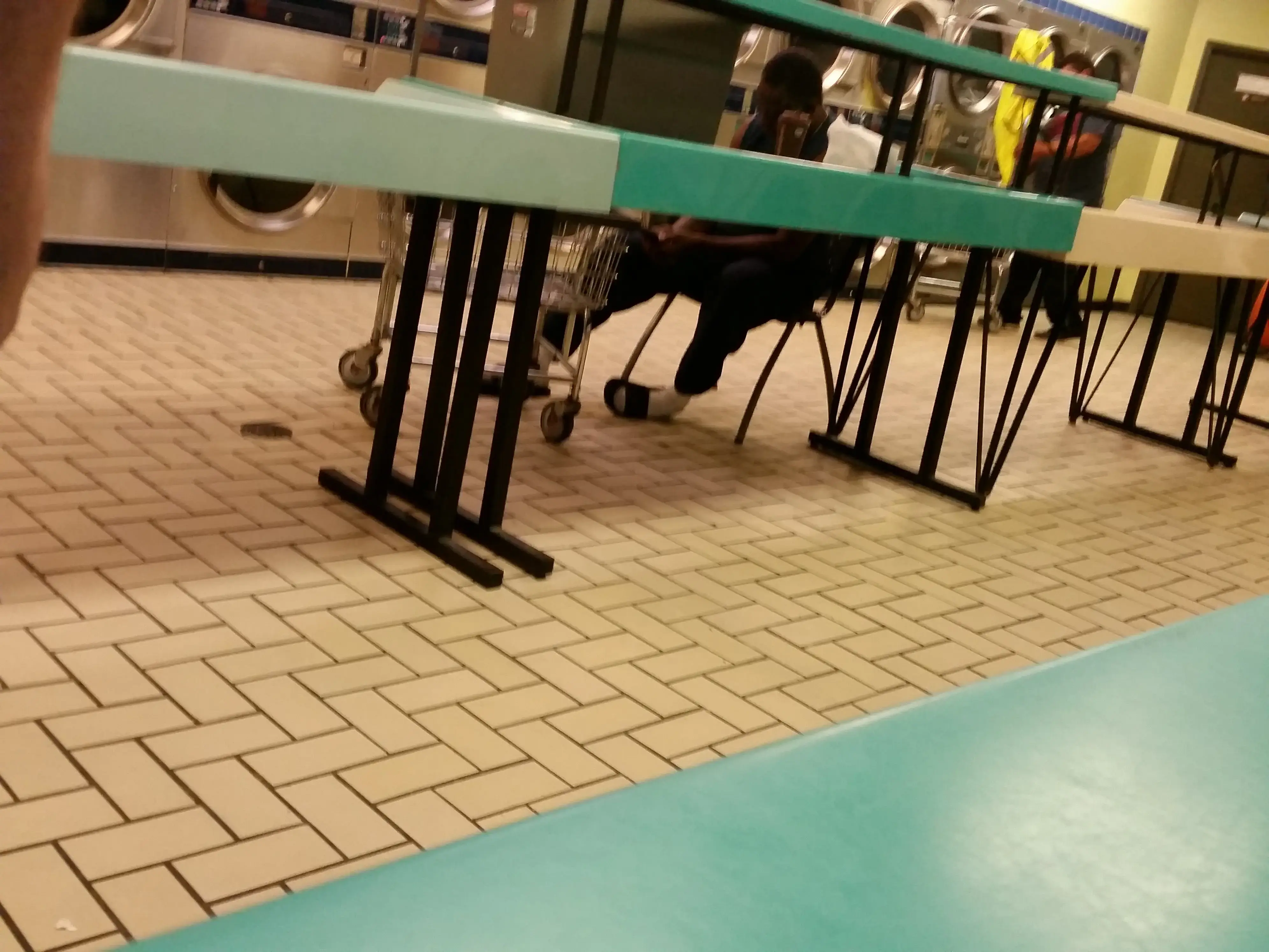 Today's Washateria - Image 4