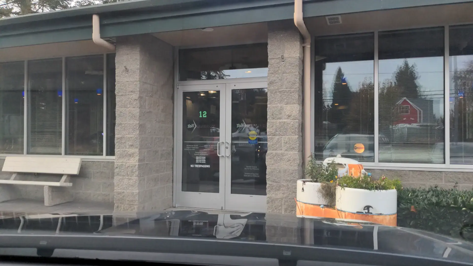 Tolt Laundry thumbnail 6