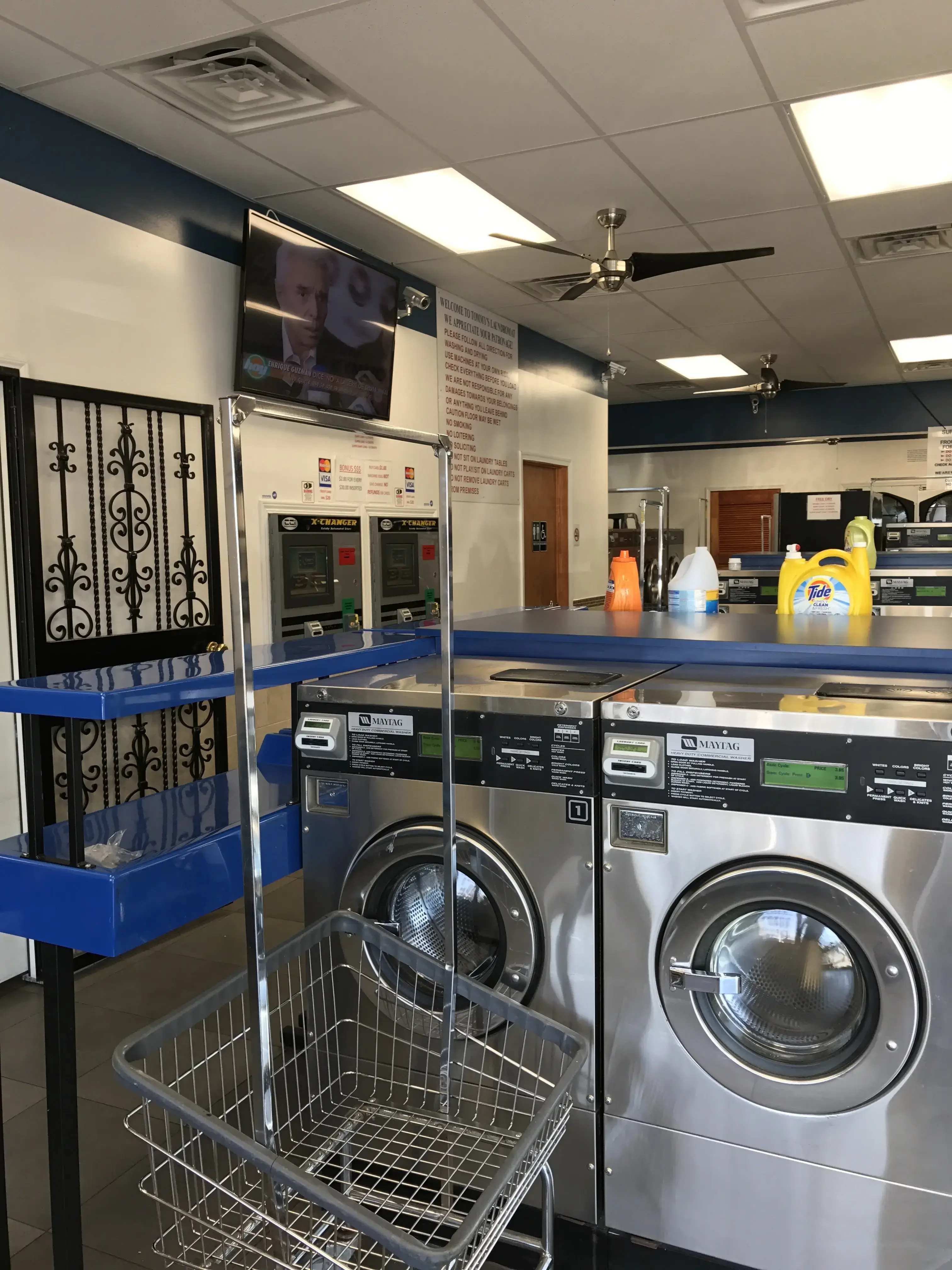 Tommy's Laundromat - Image 7