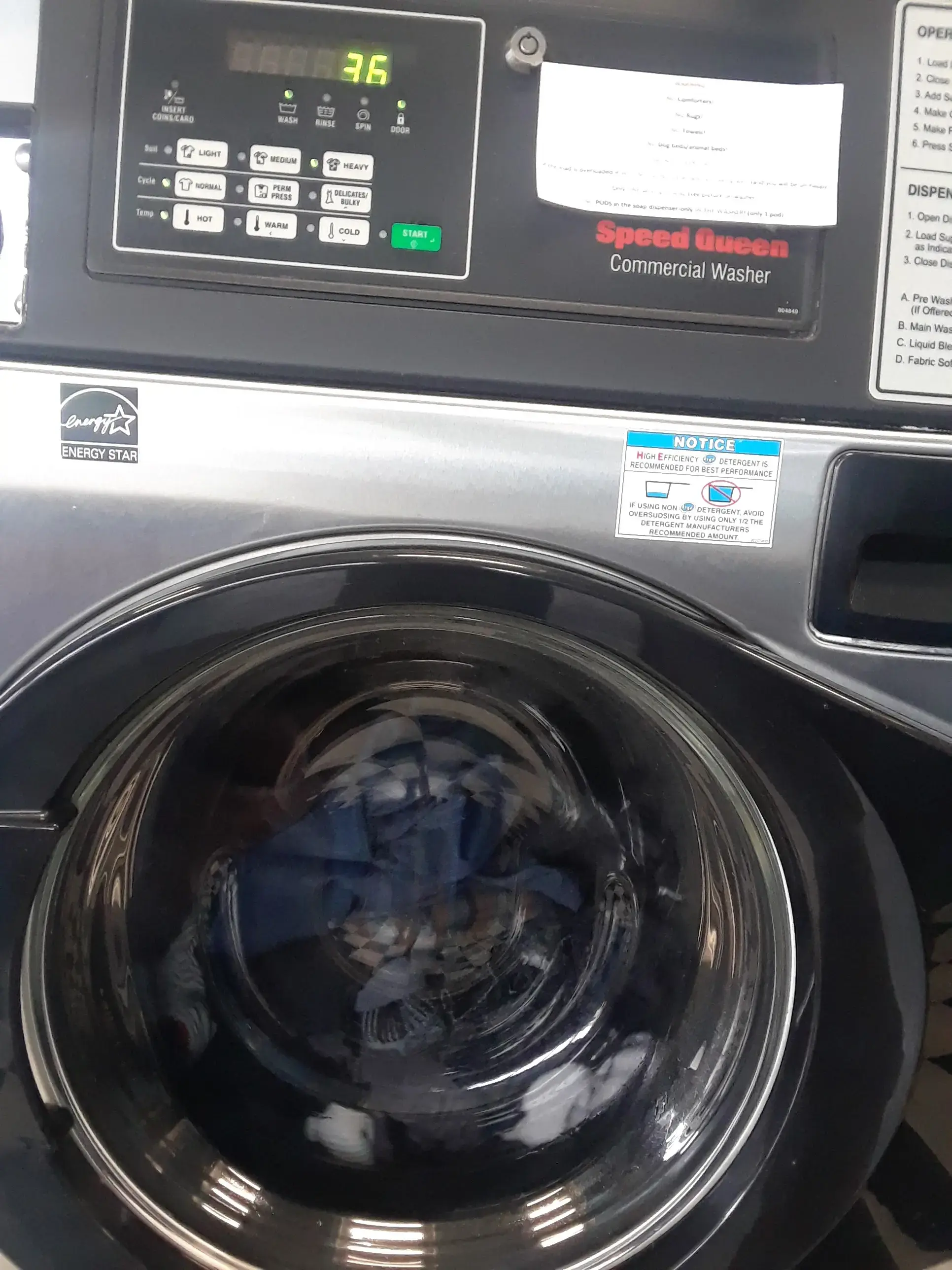 Tons of Bubbles Laundromat thumbnail 20