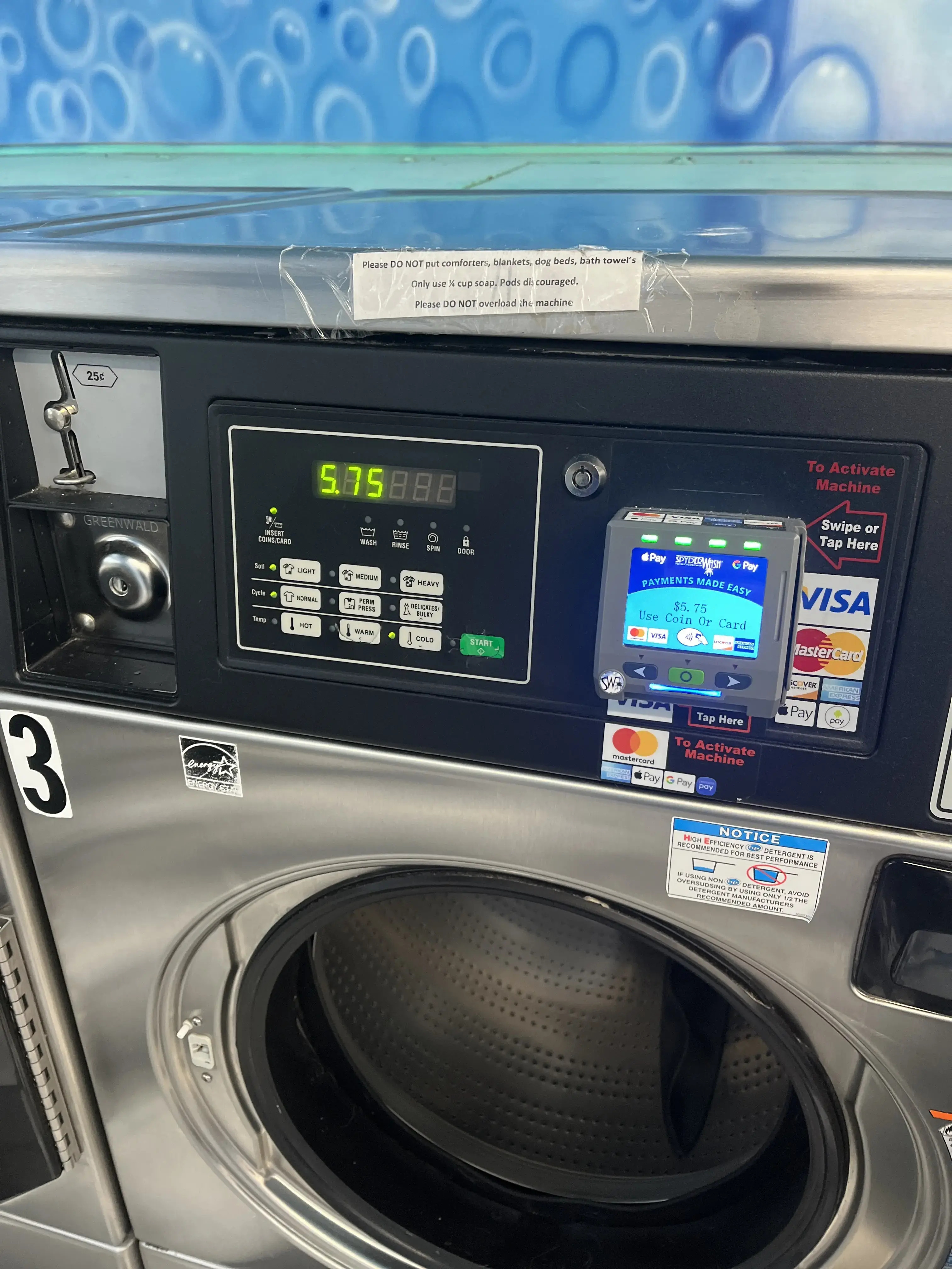 Tons of Bubbles Laundromat - Image 7