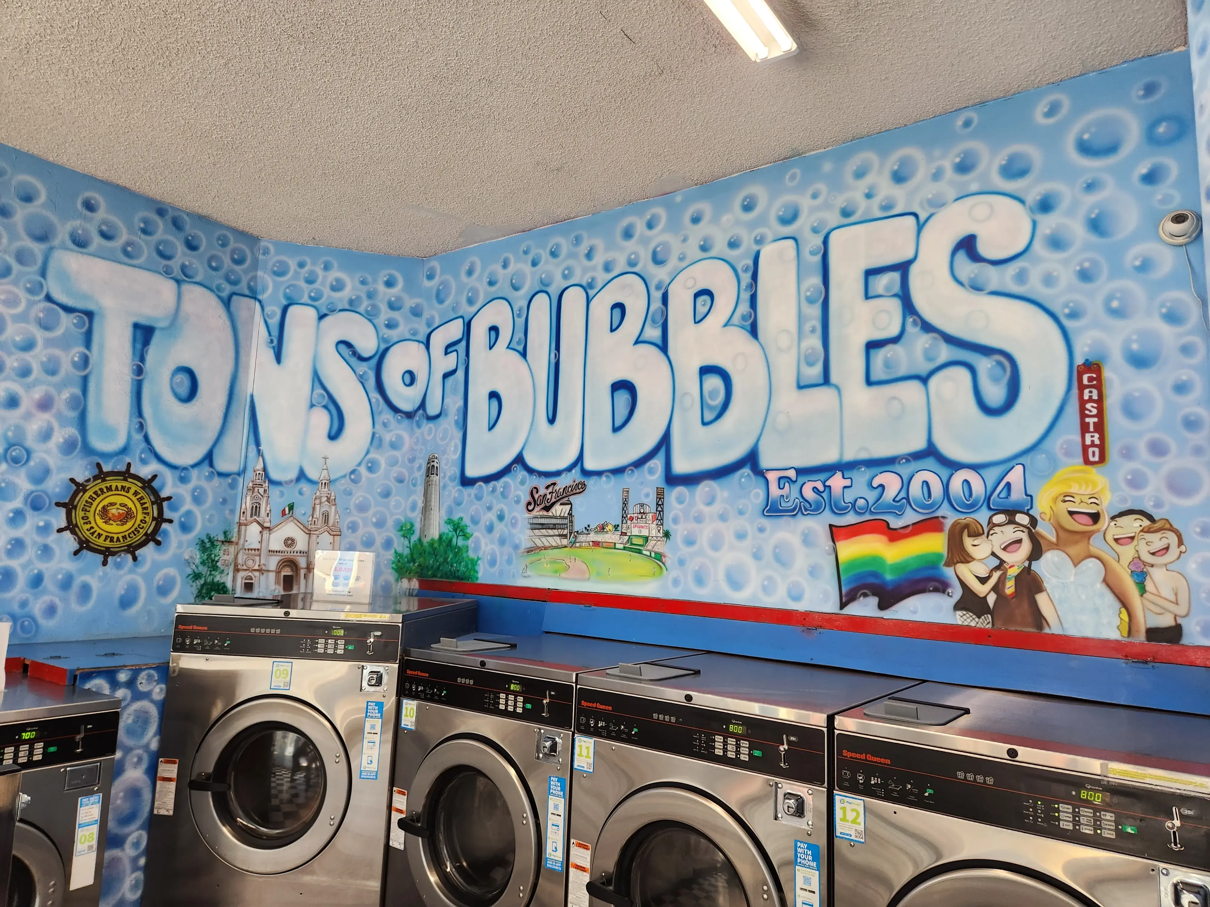 Tons of Bubbles Laundromat - Image 1