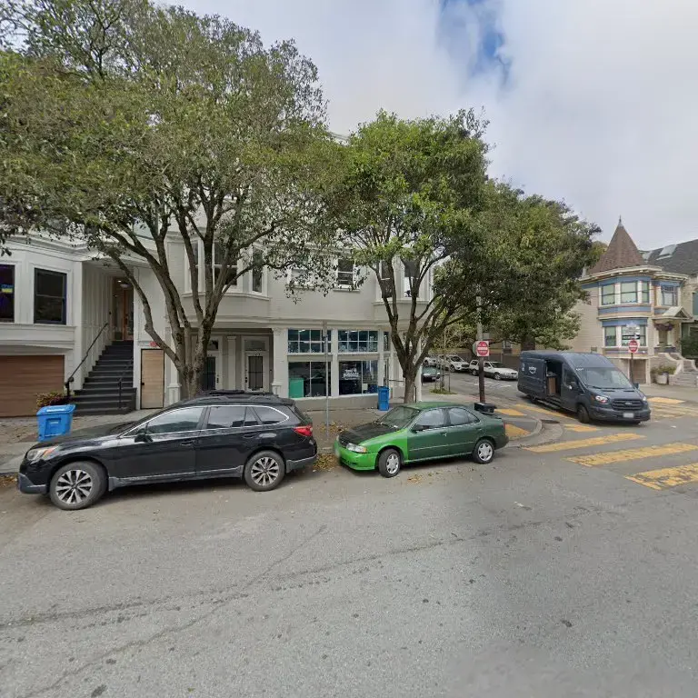 Tons of Bubbles Laundromat - Image 12