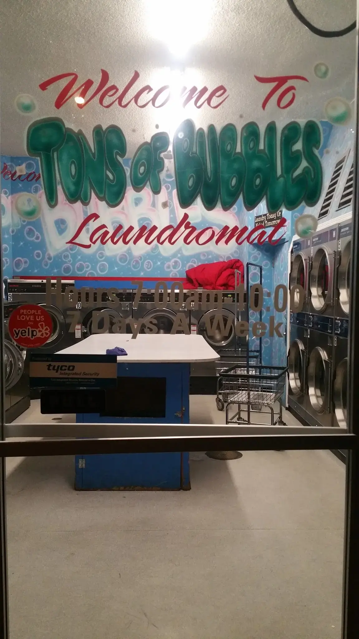 Tons of Bubbles Laundromat - Image 17