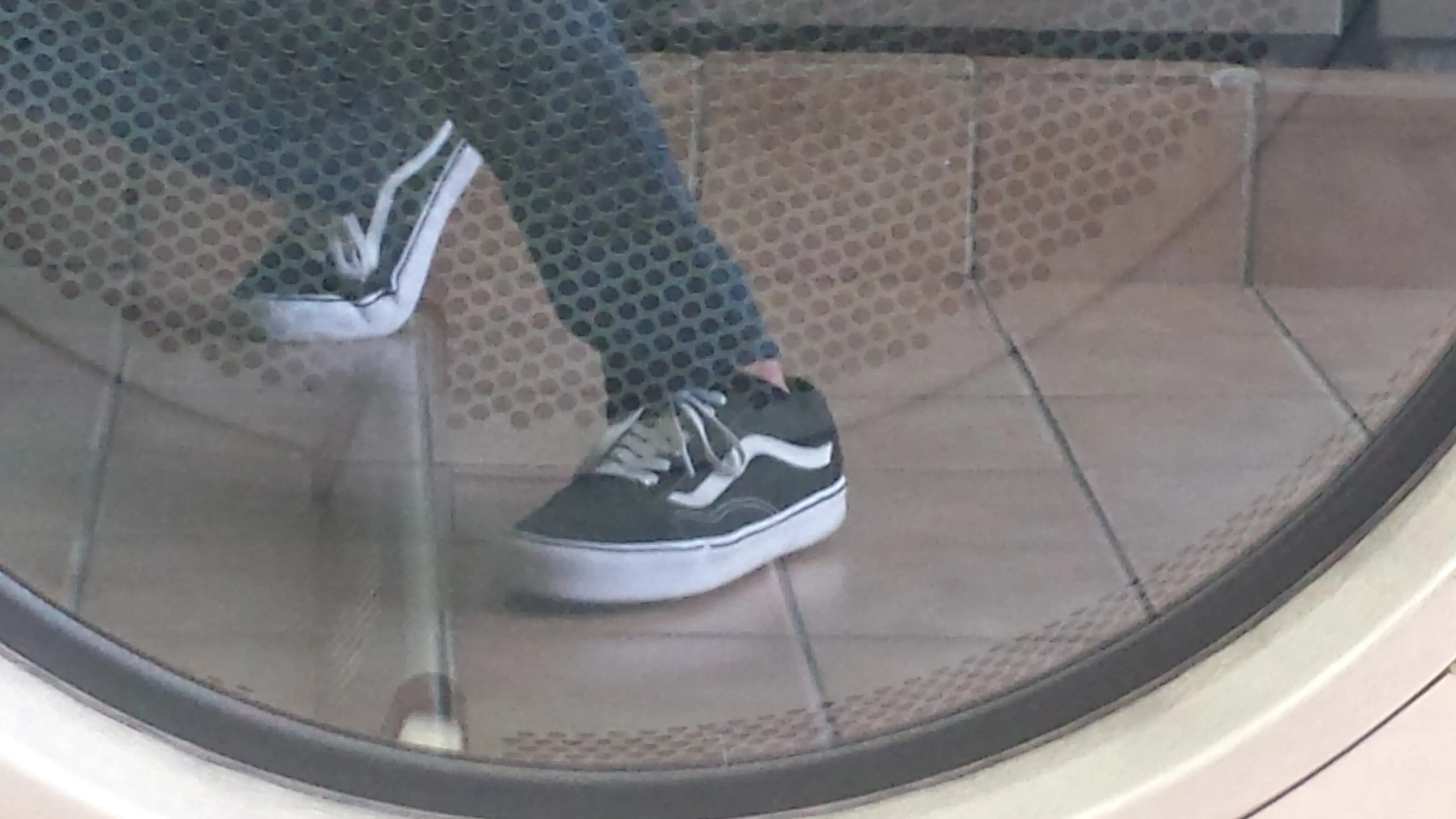 Tony's Laundromat thumbnail 3