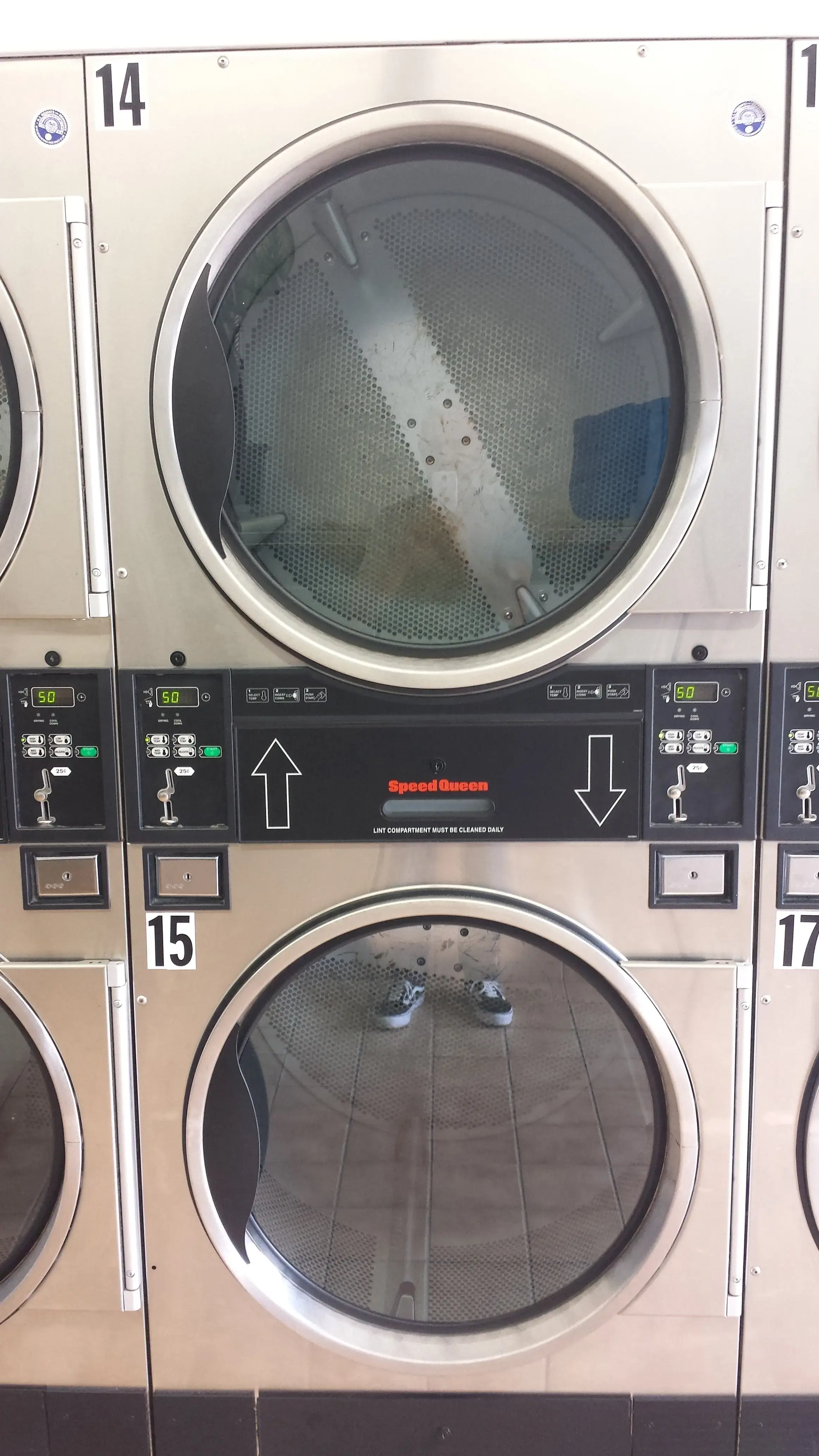 Tony's Laundromat thumbnail 5