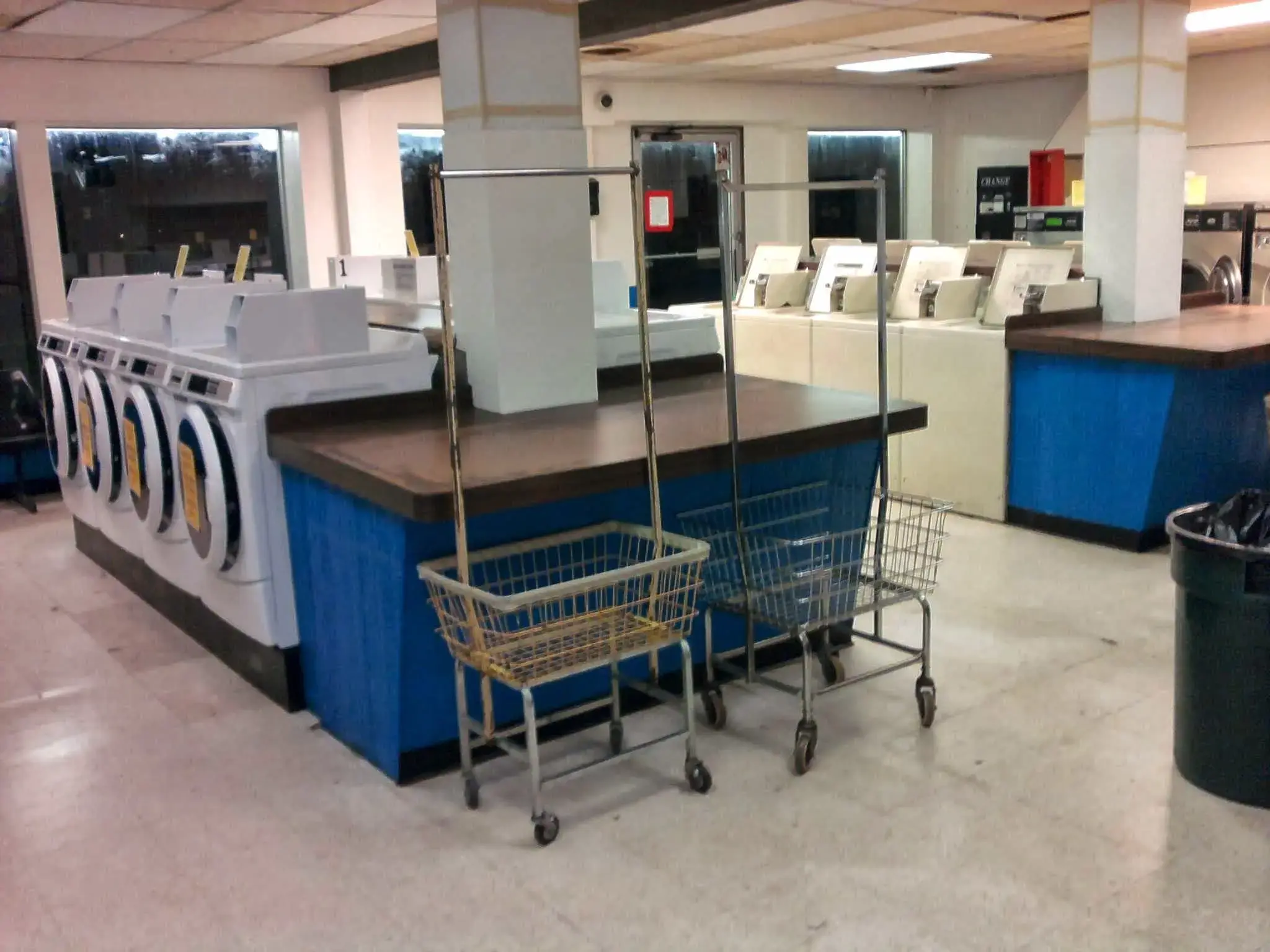 Too Clean Laundry - Image 4