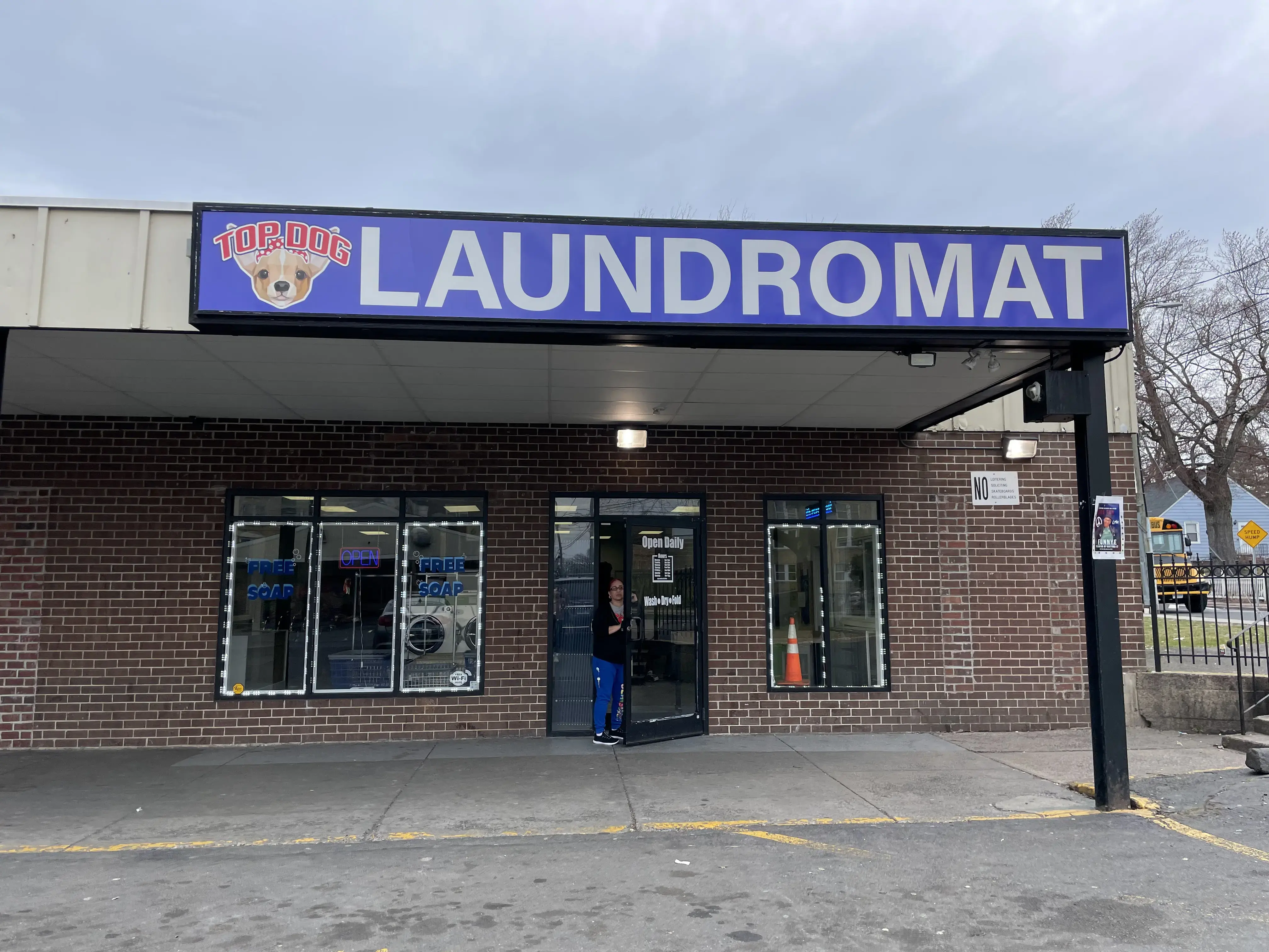 Top Dog Laundromat - Image 5