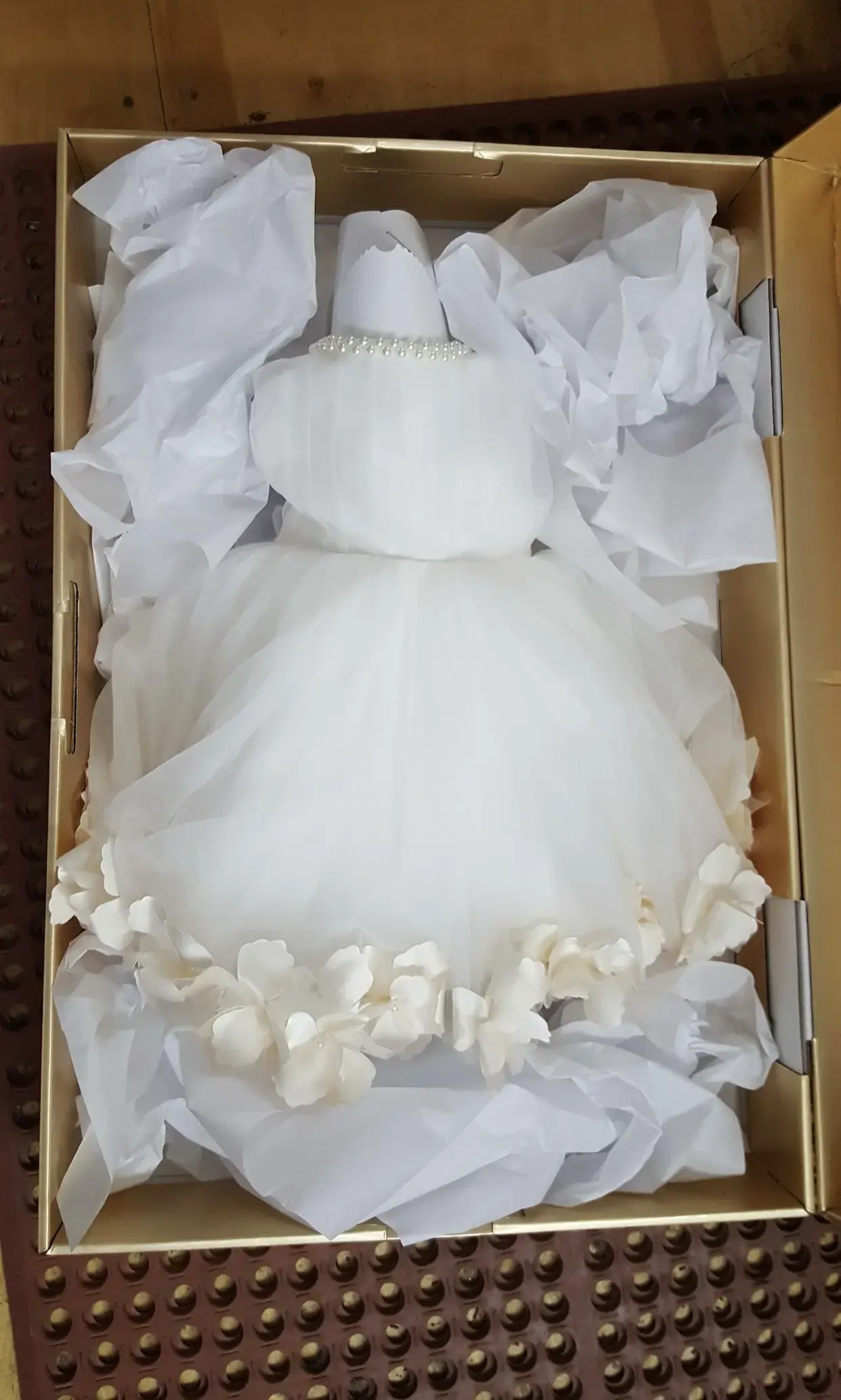 Top Dry Cleaners & Tailoring - Image 19