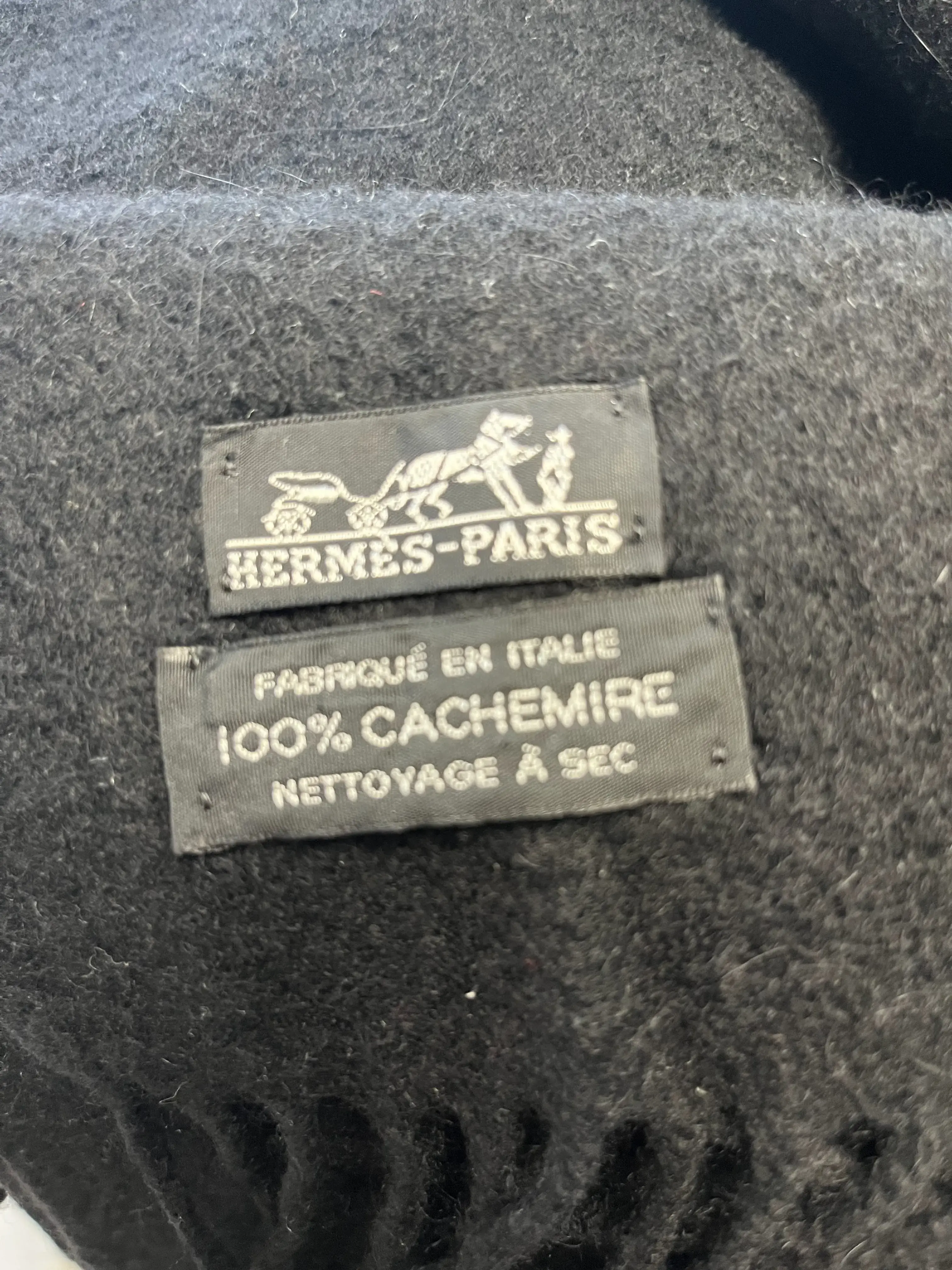 Top Dry Cleaners & Tailoring - Image 17