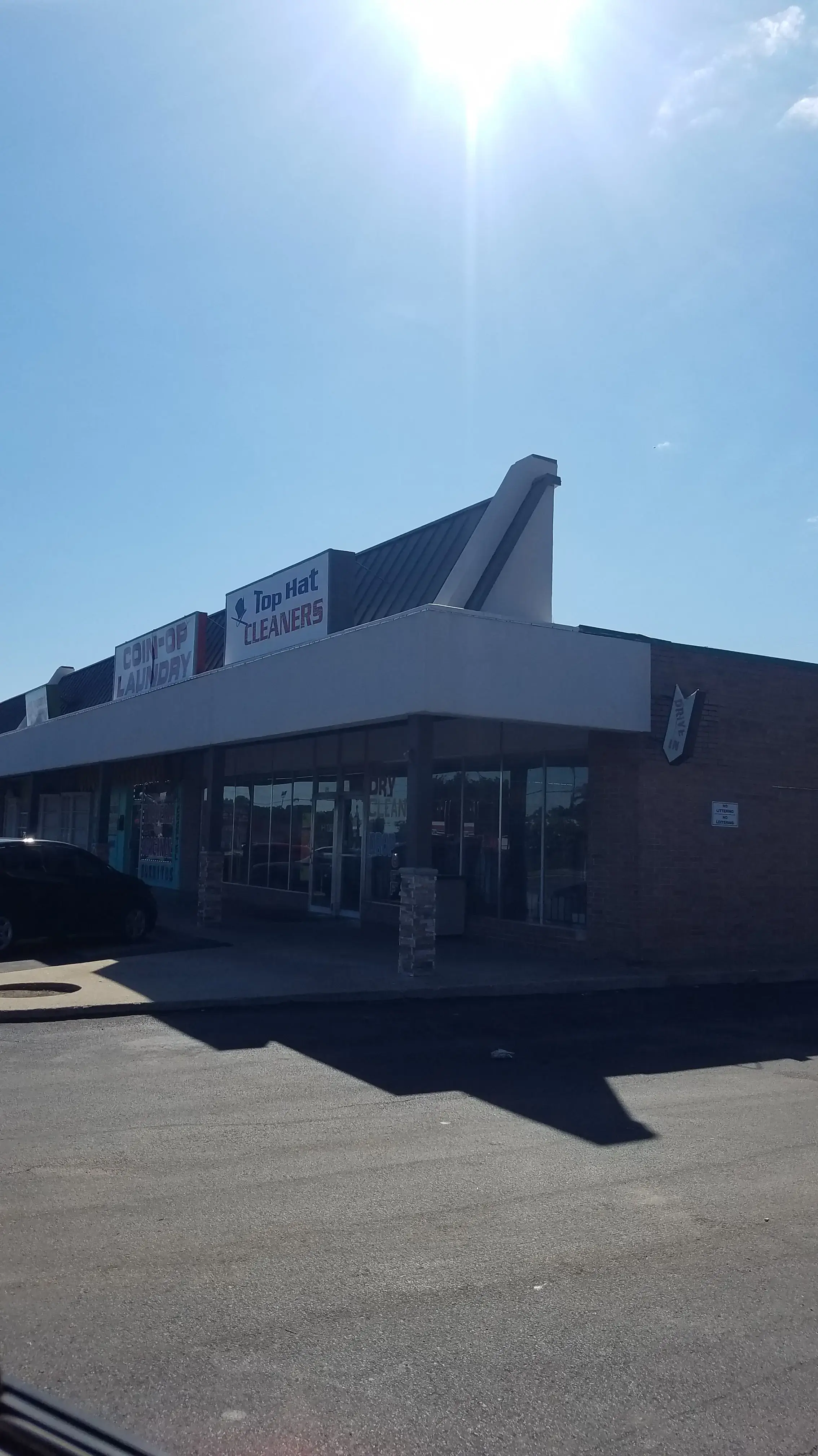 Top Hat Laundry & Cleaners - Image 6