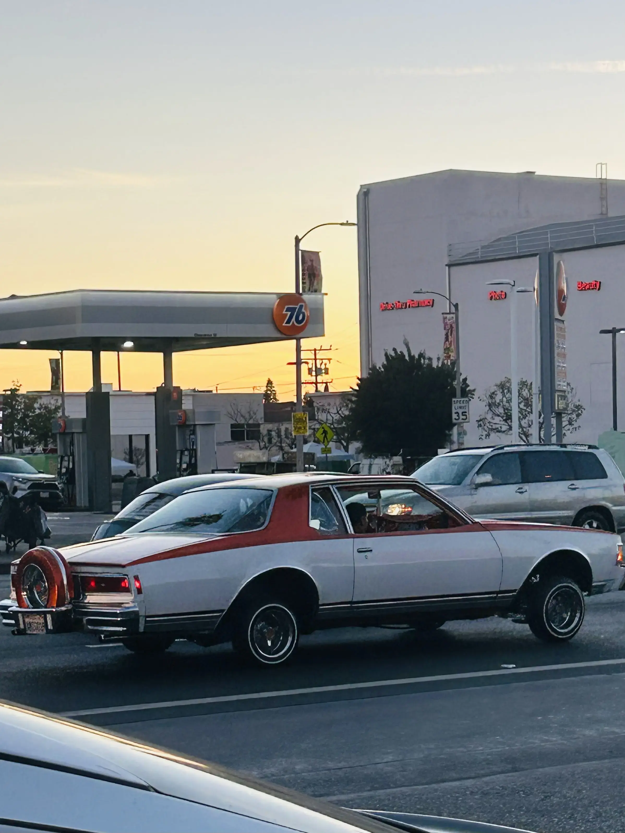 Top Laundromat thumbnail 12