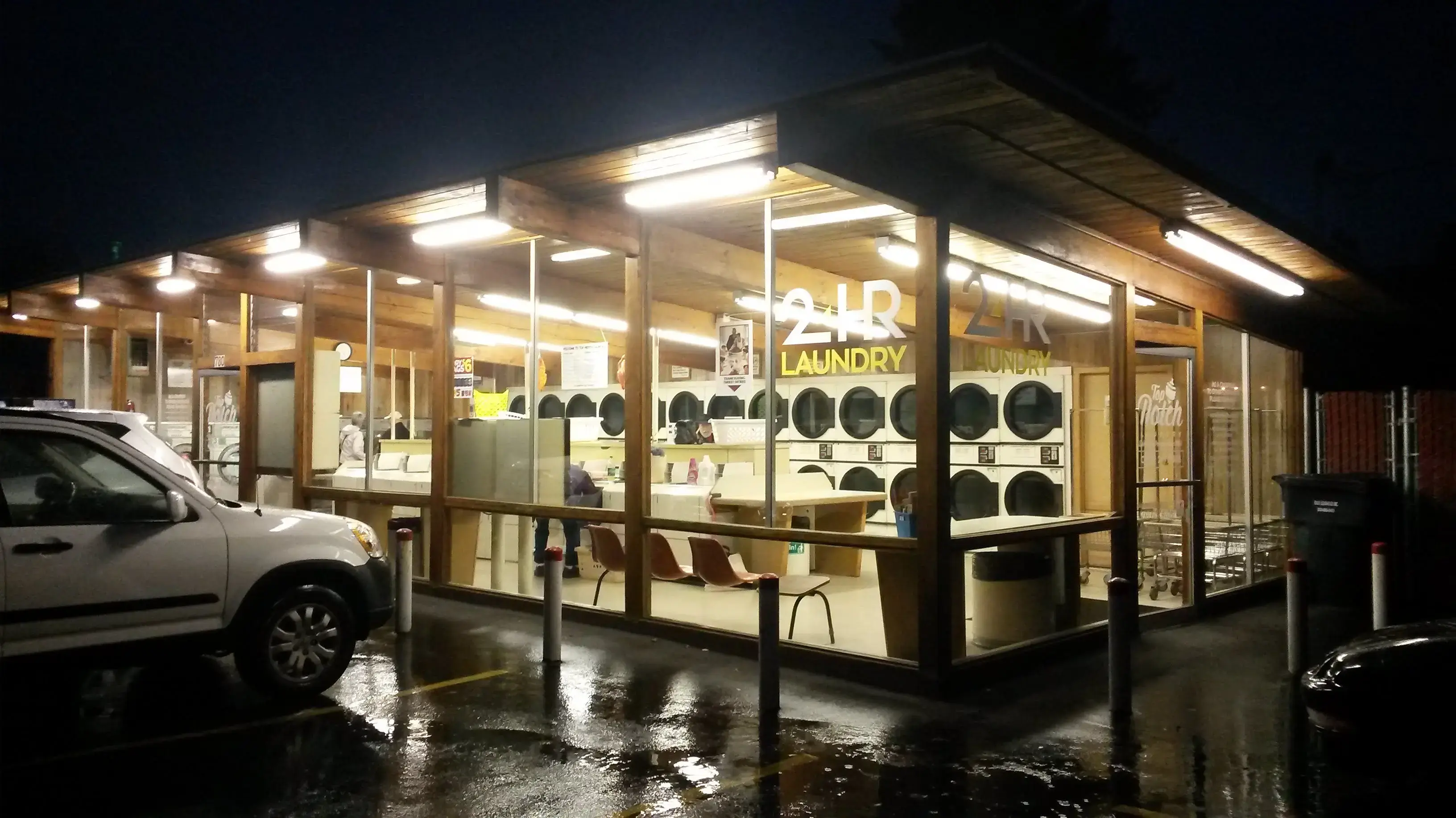 Top Notch 24 Hr Laundry - Image 5