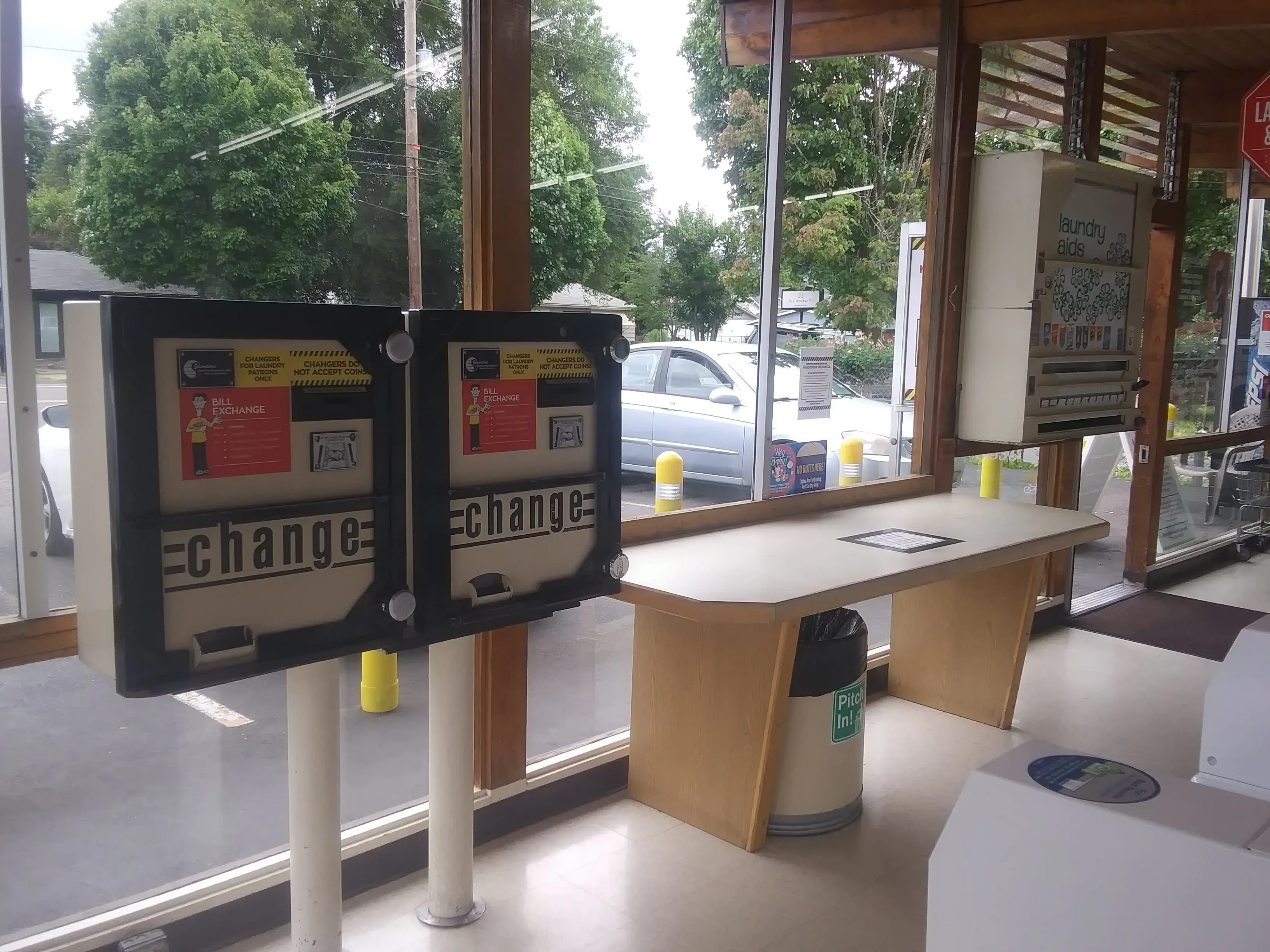 Top Notch 24 Hr Laundry thumbnail 13