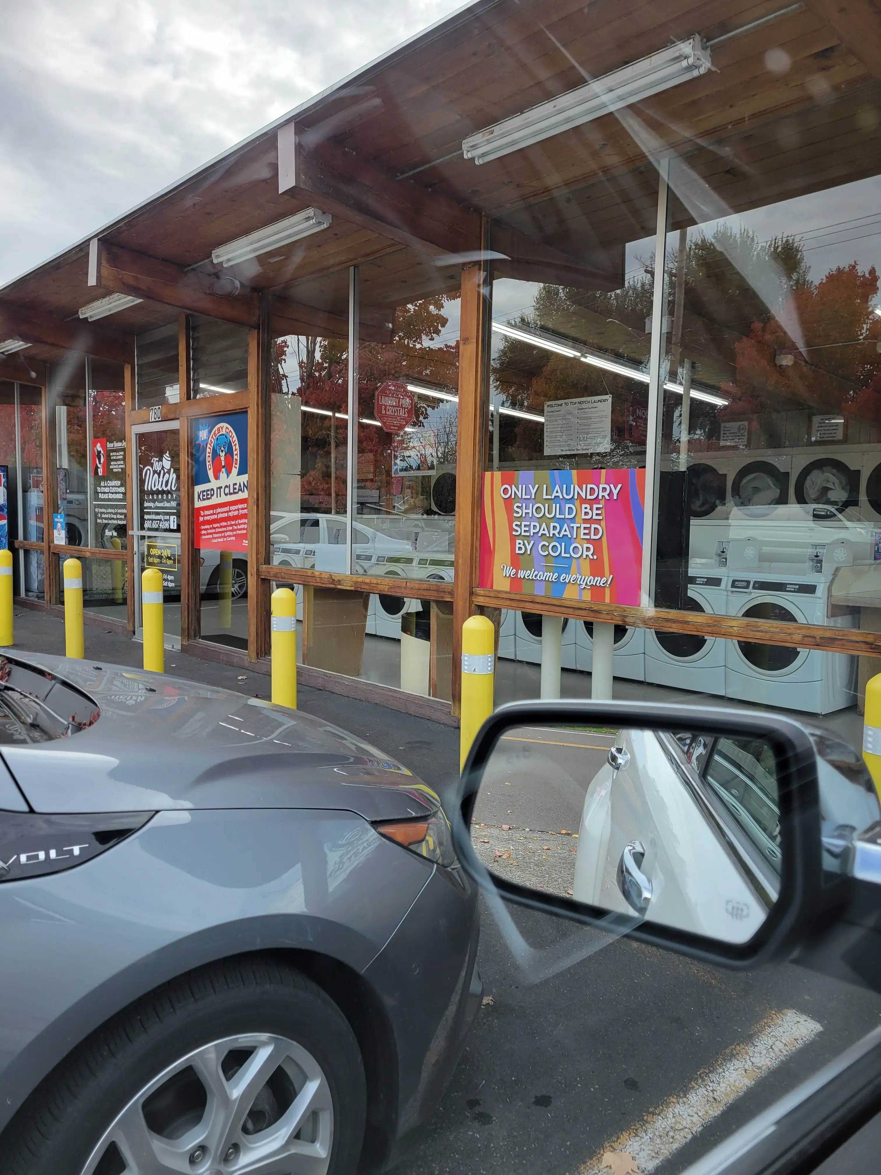 Top Notch 24 Hr Laundry - Image 10