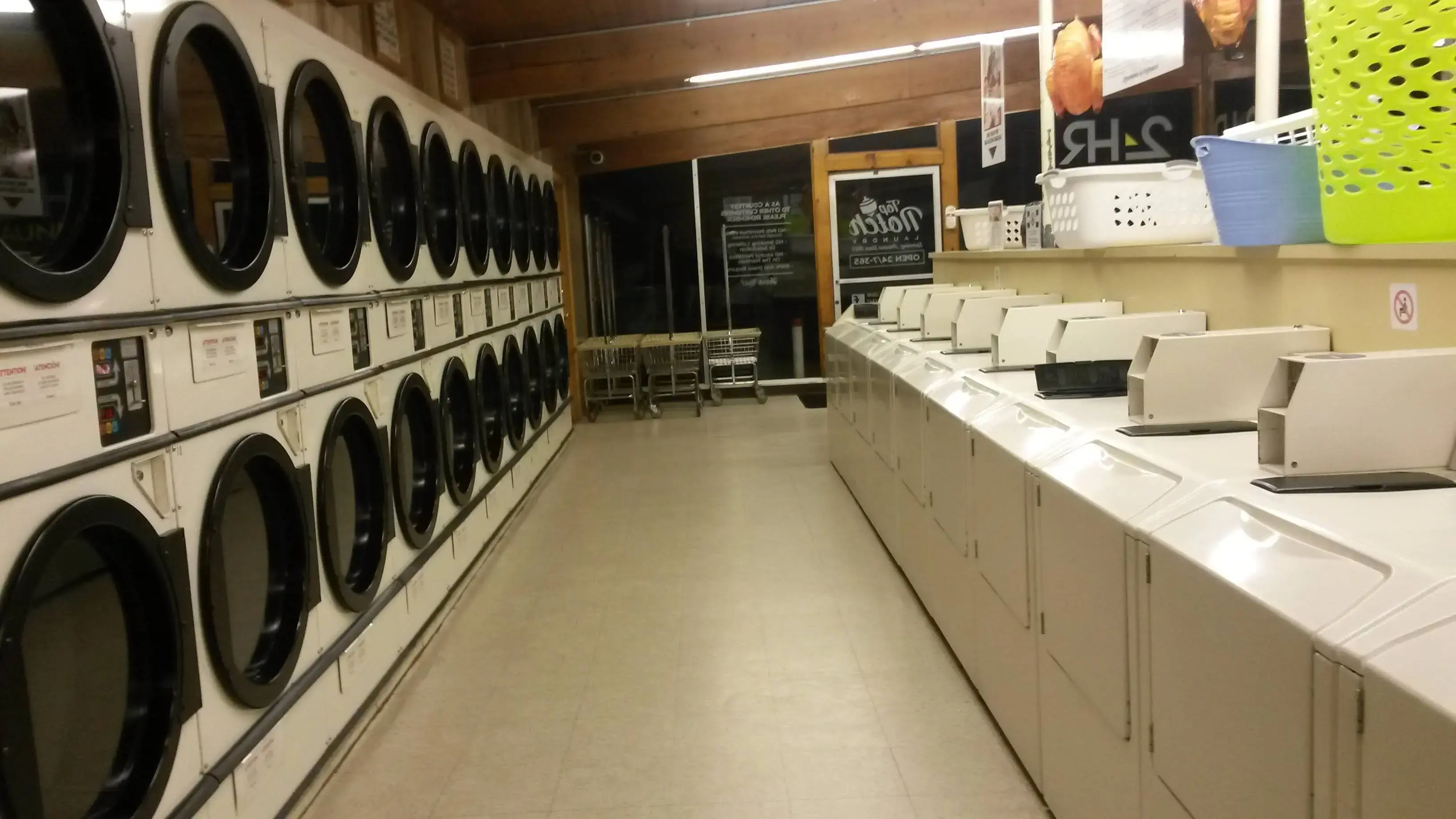 Top Notch 24 Hr Laundry thumbnail 7