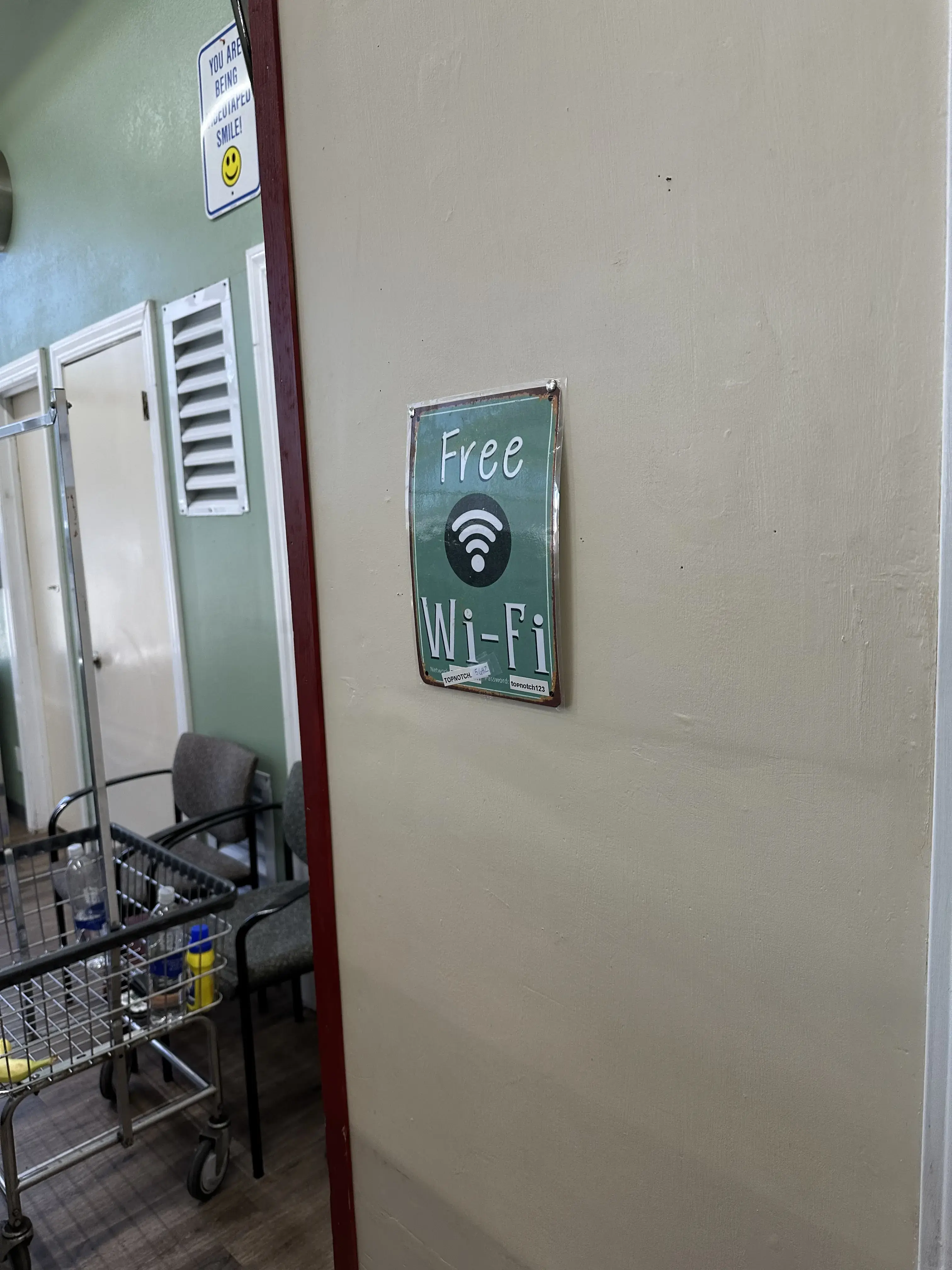 Top Notch Laundry - Image 14
