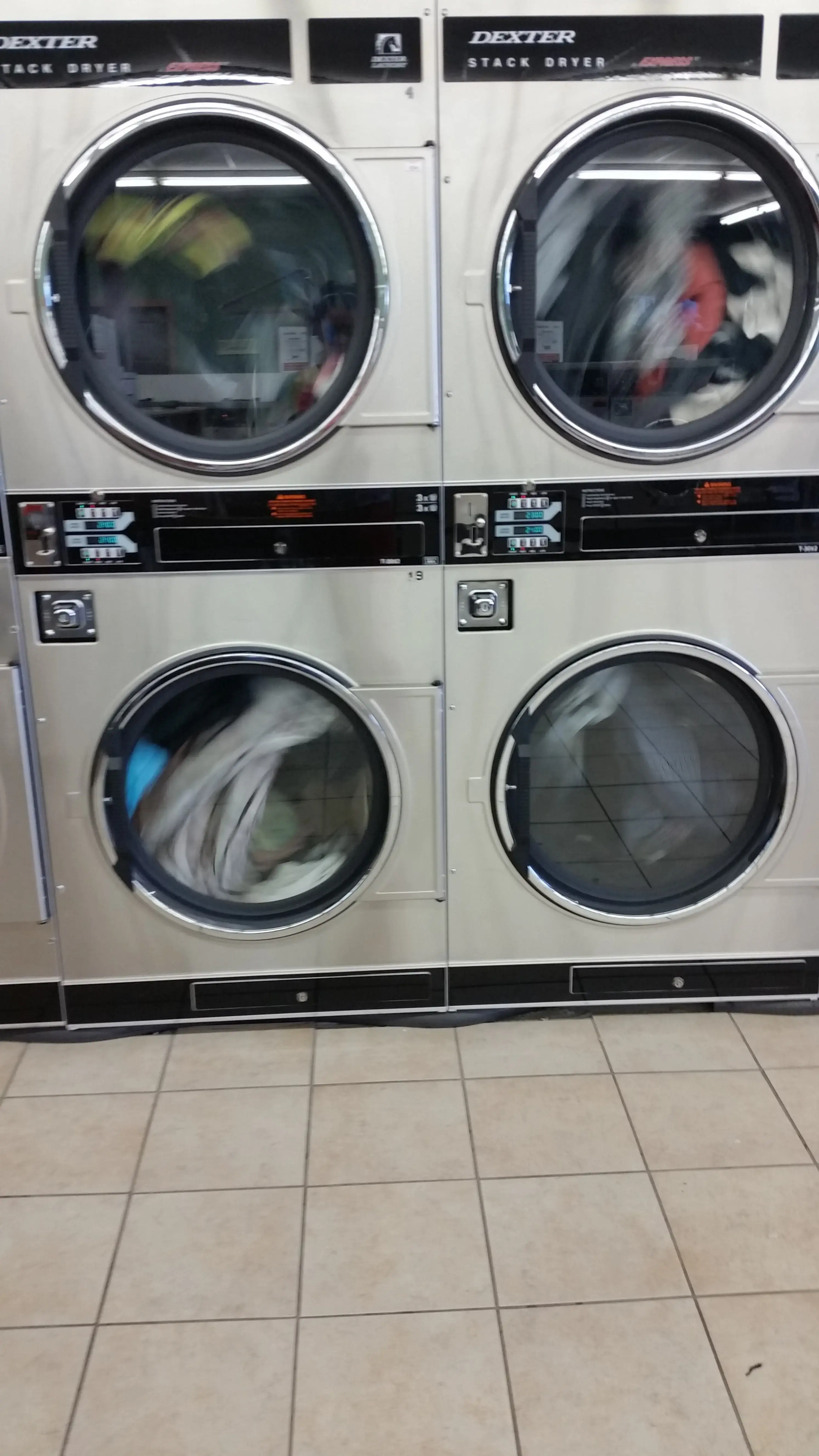 Top Shelf Laundromat and Wash-n-Fold thumbnail 14