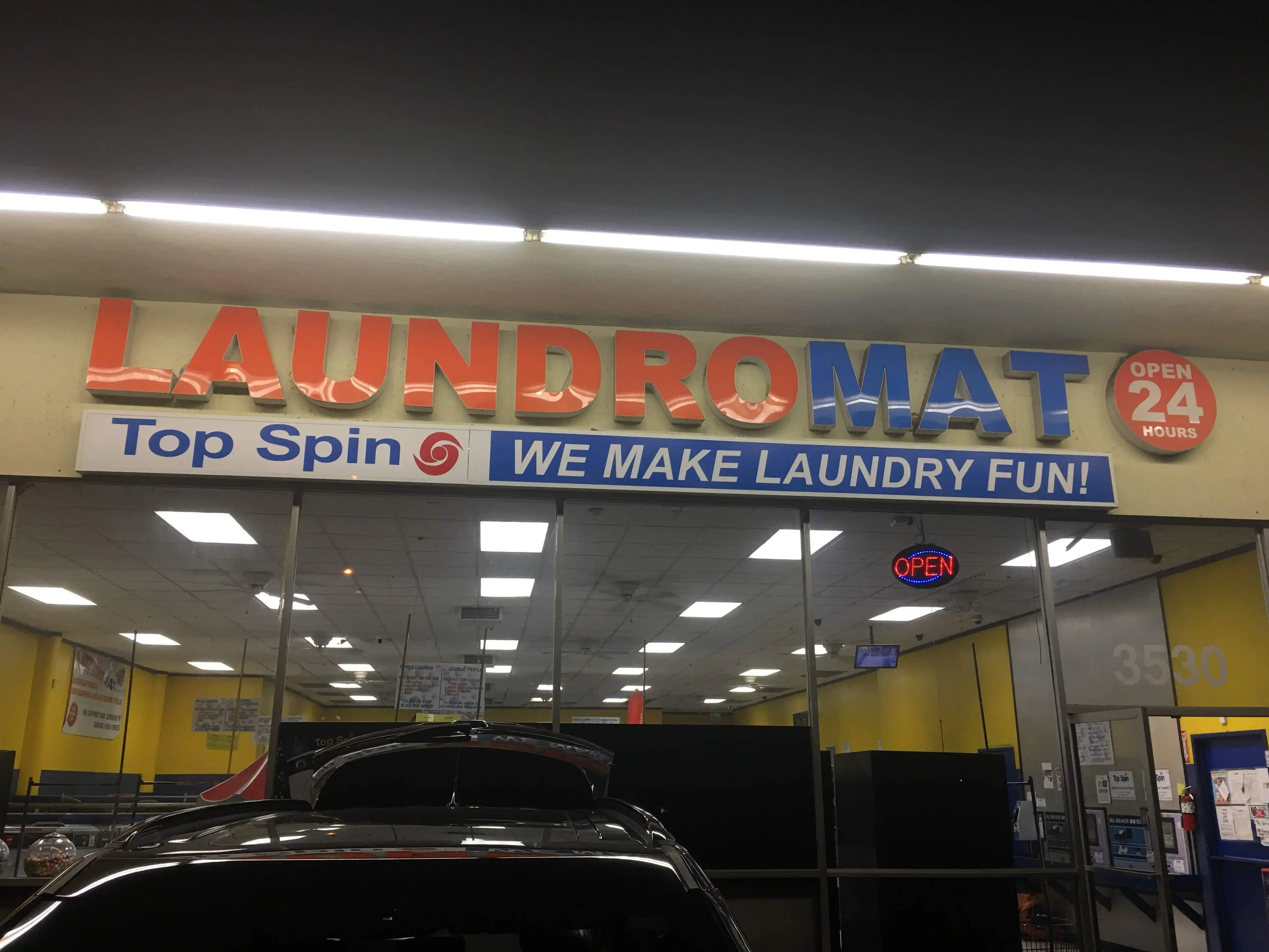 Top Spin Laundromat thumbnail 9