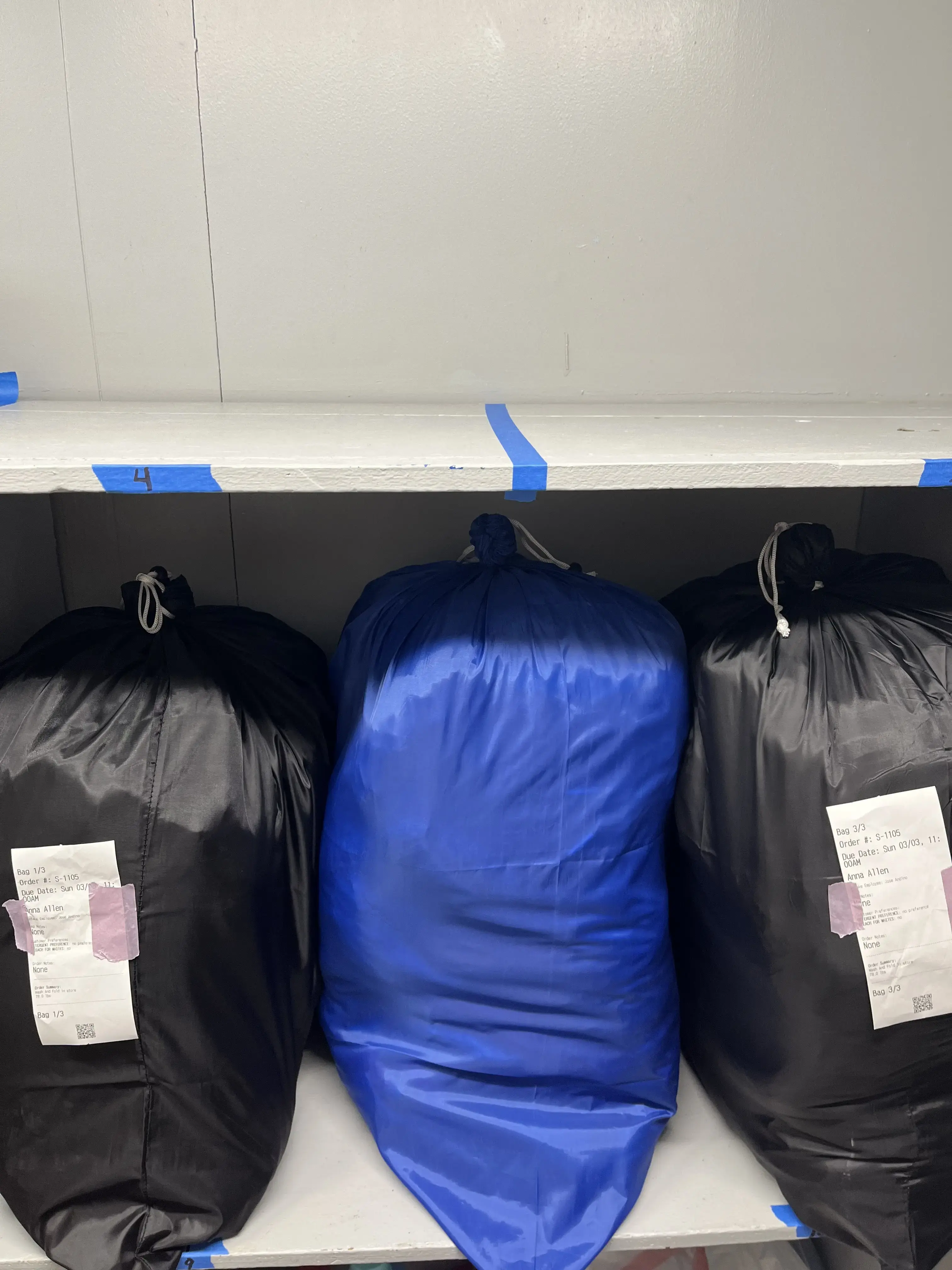 Top Wash Laundromats & Wash and fold - Image 18
