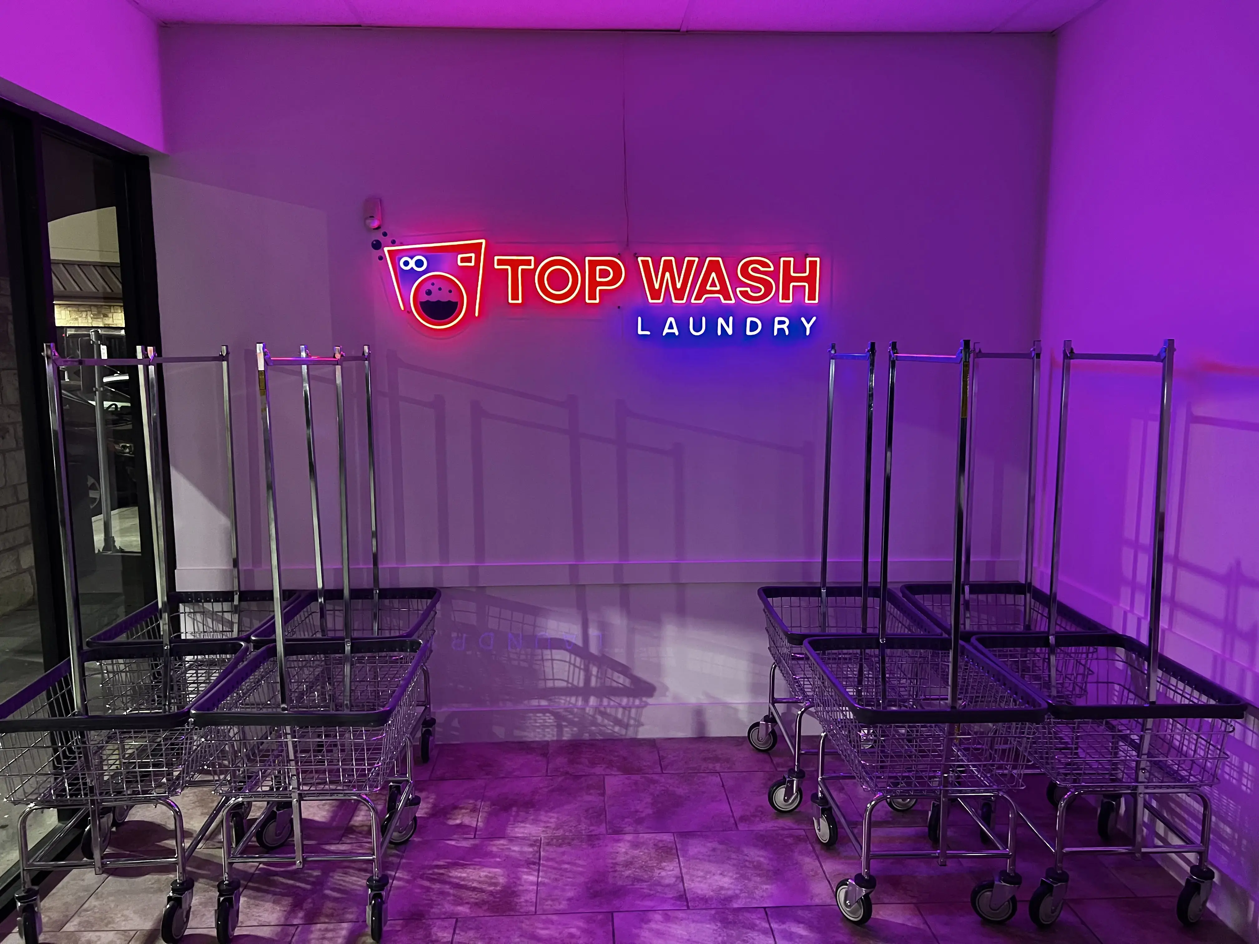 Top Wash Laundry - Image 6