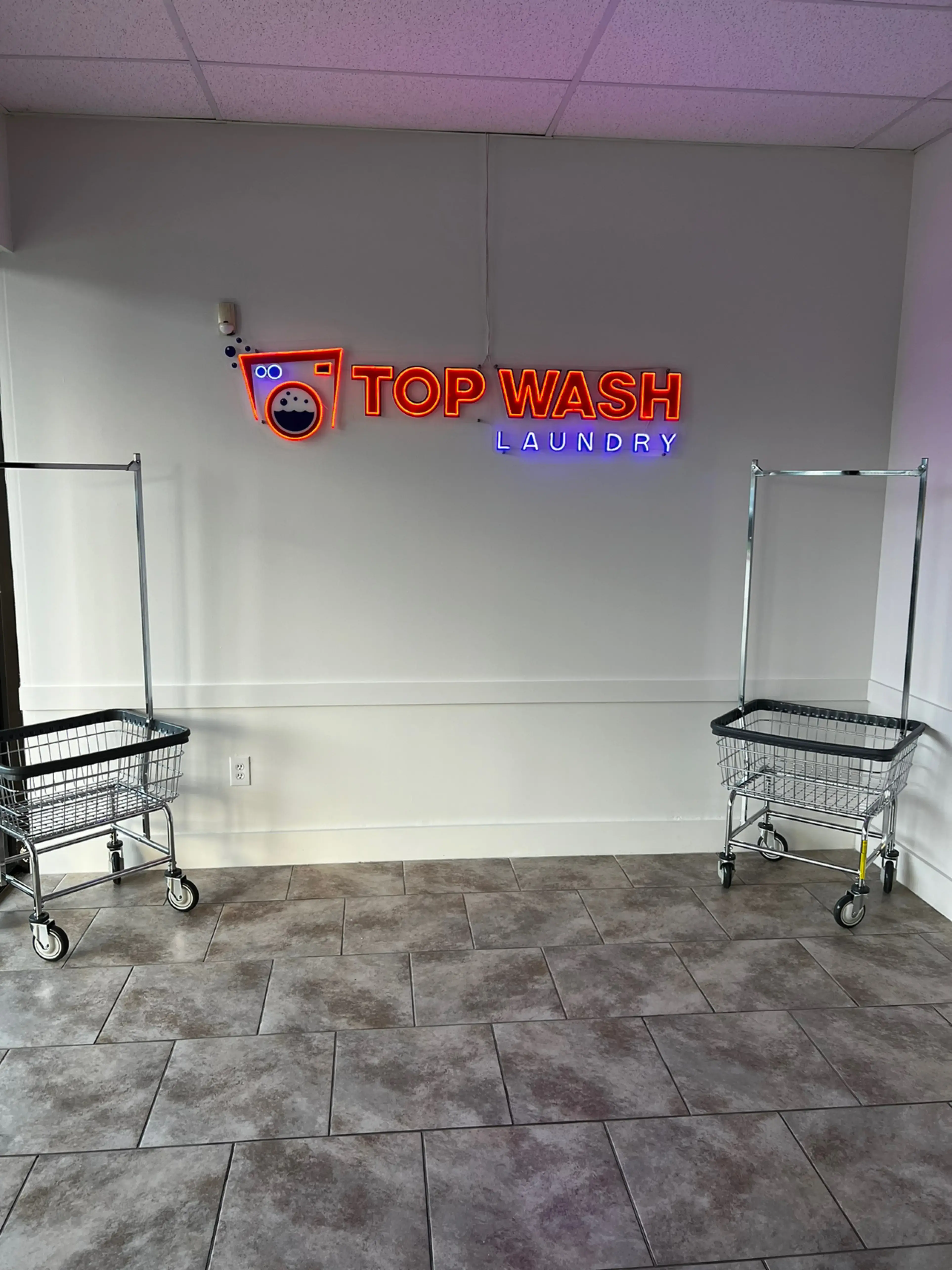 Top Wash Laundry - Image 4